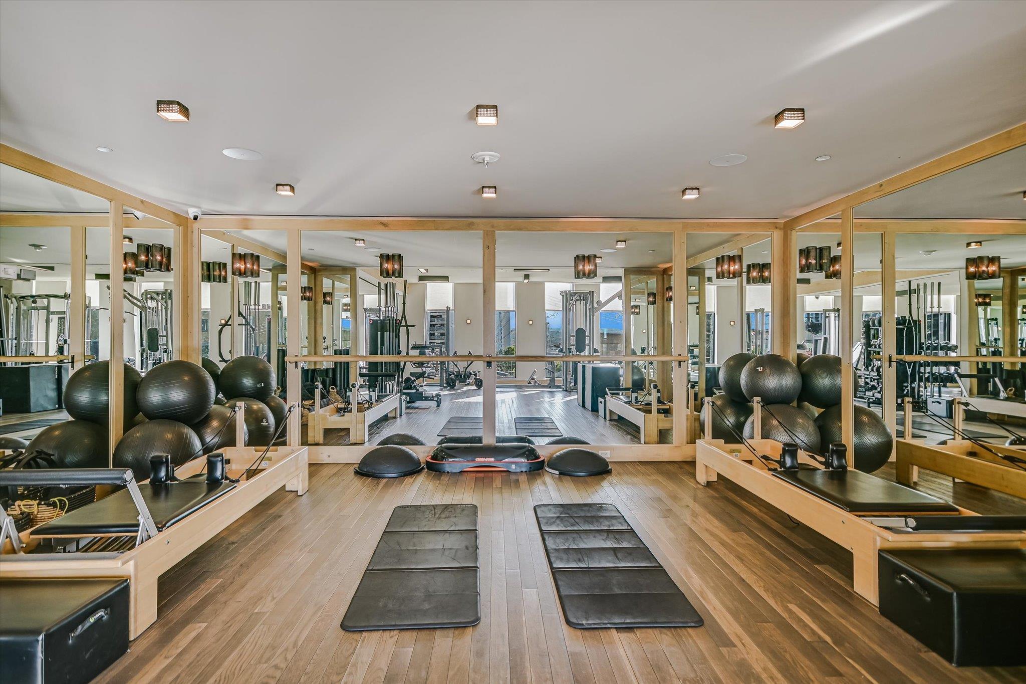 202 Nueces St # 1501, Austin, TX 78701