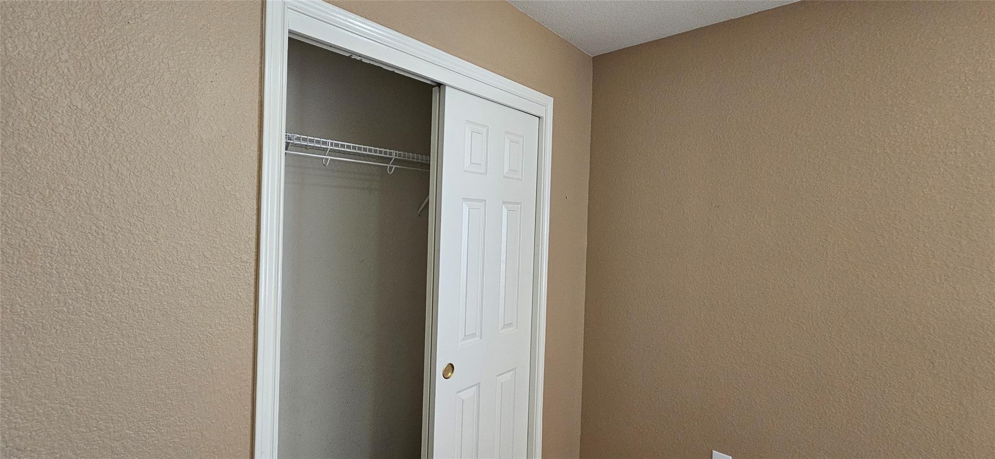 107 HELEN Cv, Hutto, TX 78634