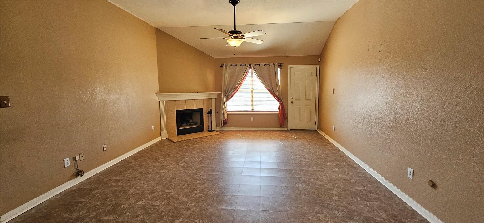 107 HELEN Cv, Hutto, TX 78634