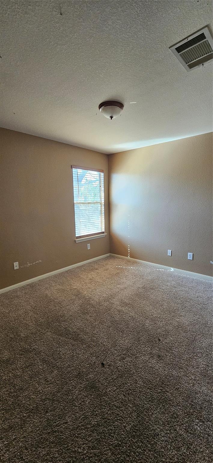 107 HELEN Cv, Hutto, TX 78634