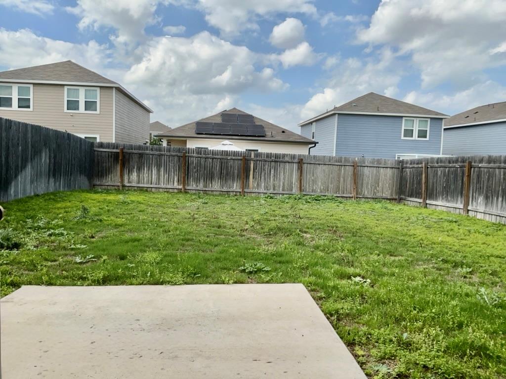 109 Pronghorn St, Hutto, TX 78634