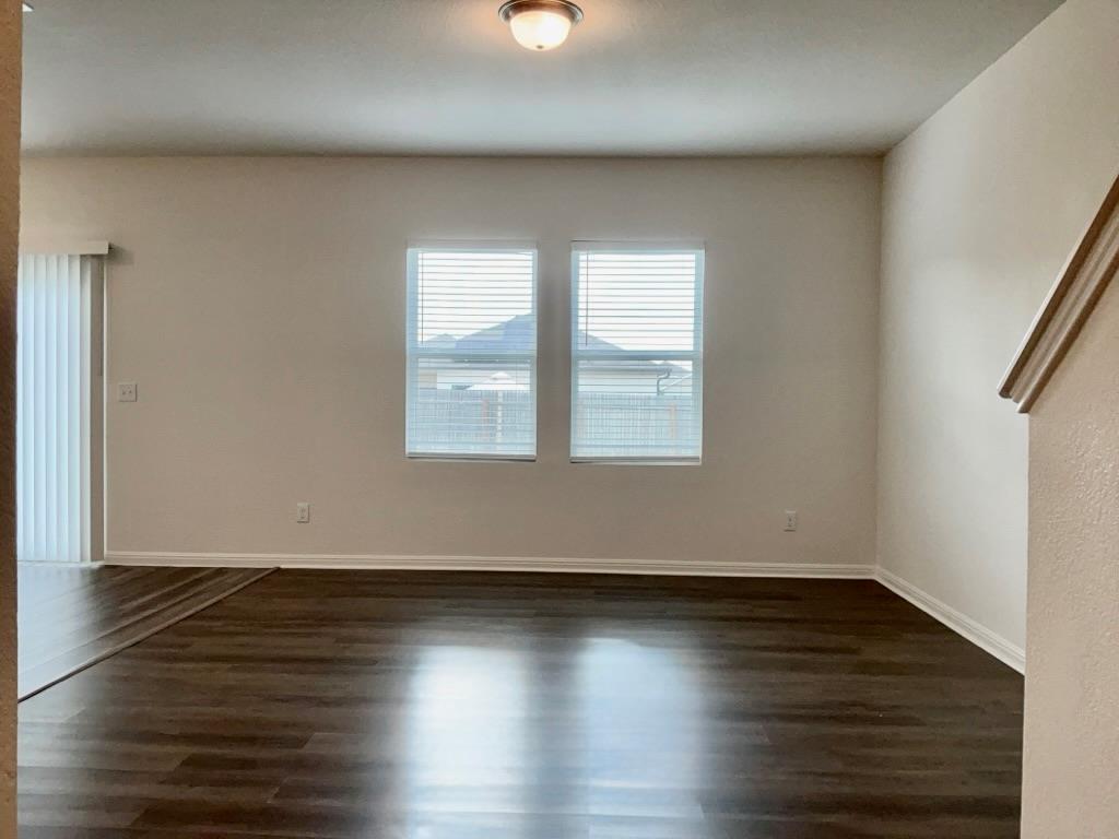 109 Pronghorn St, Hutto, TX 78634