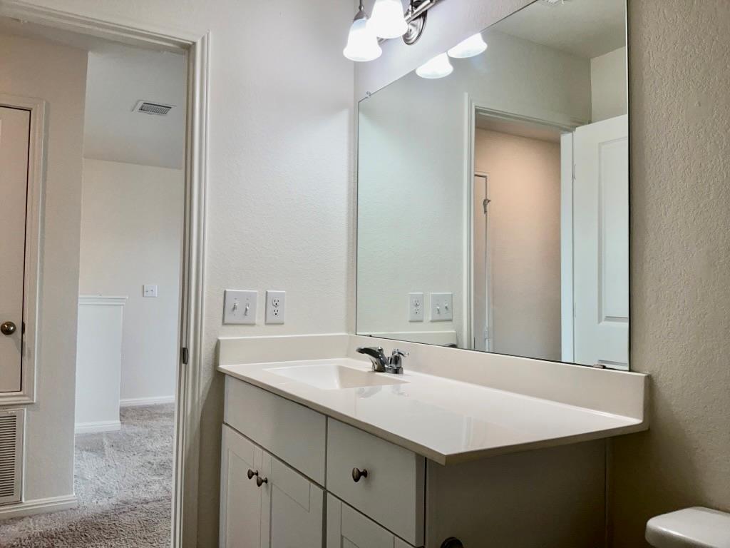 109 Pronghorn St, Hutto, TX 78634