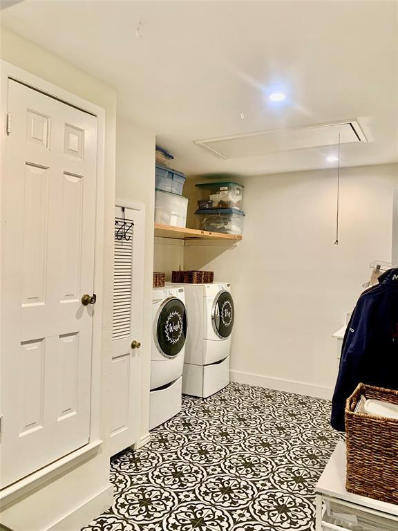 705 Lisa Dr, Austin, TX 78733