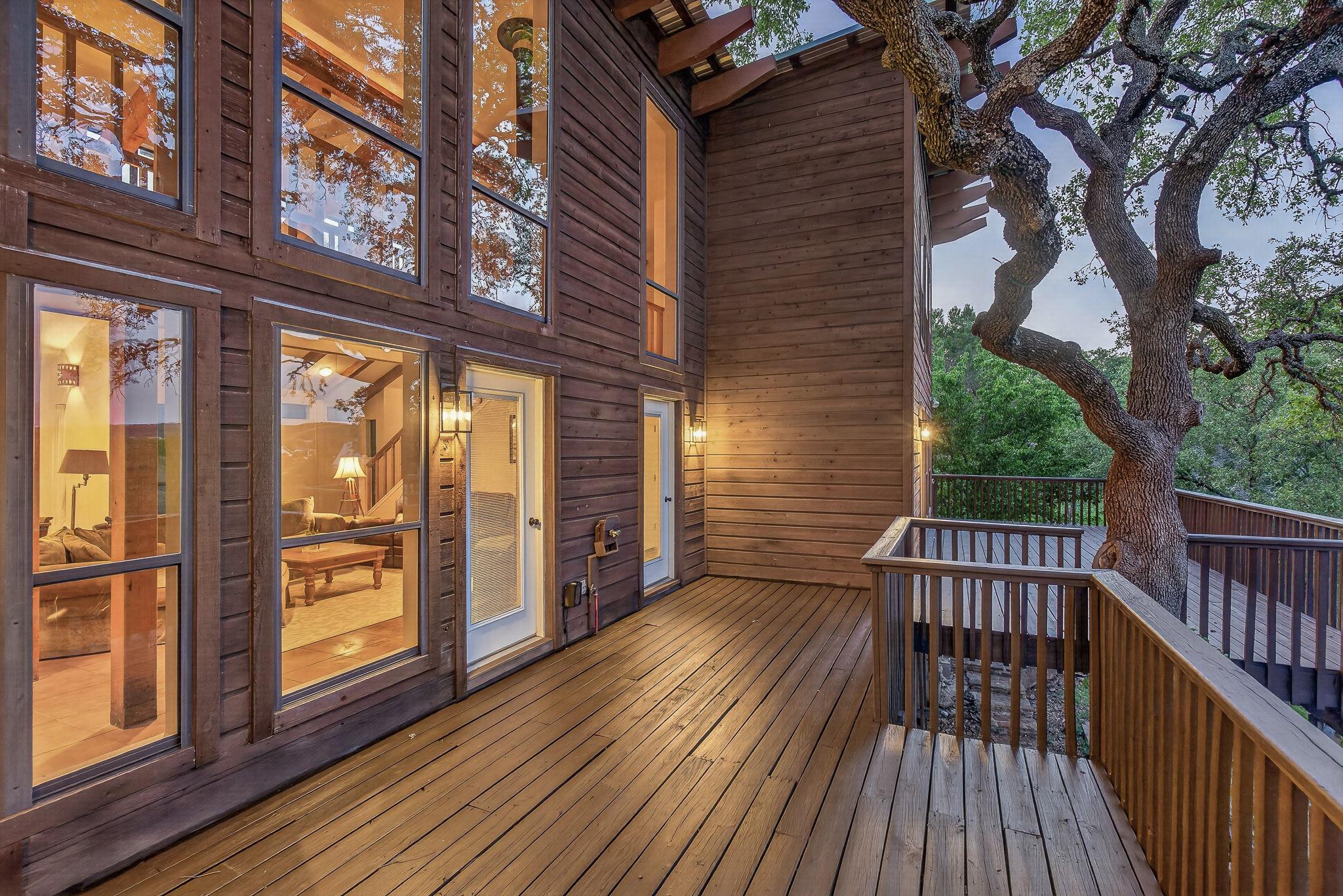 2512 Sunset Cliff Rd, Burnet, TX 78611