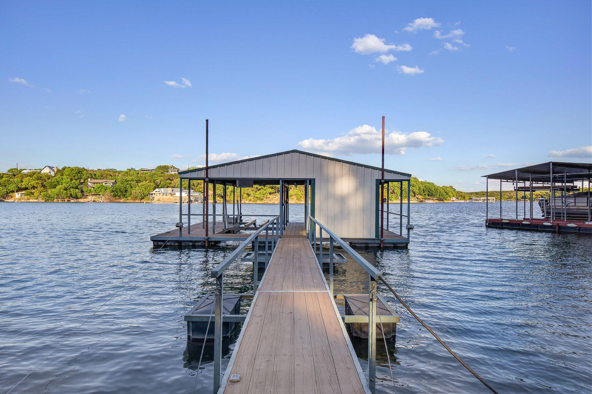 2512 Sunset Cliff Rd, Burnet, TX 78611