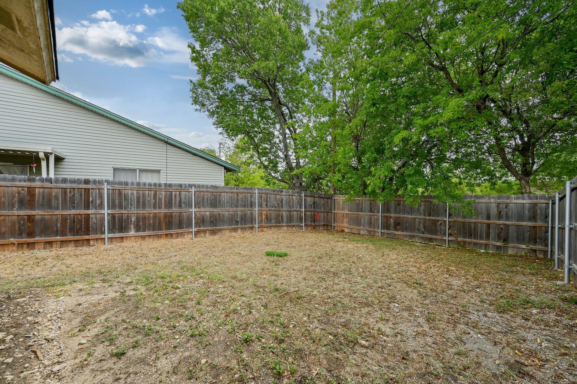 2008 Old West Pl # B, Round Rock, TX 78681