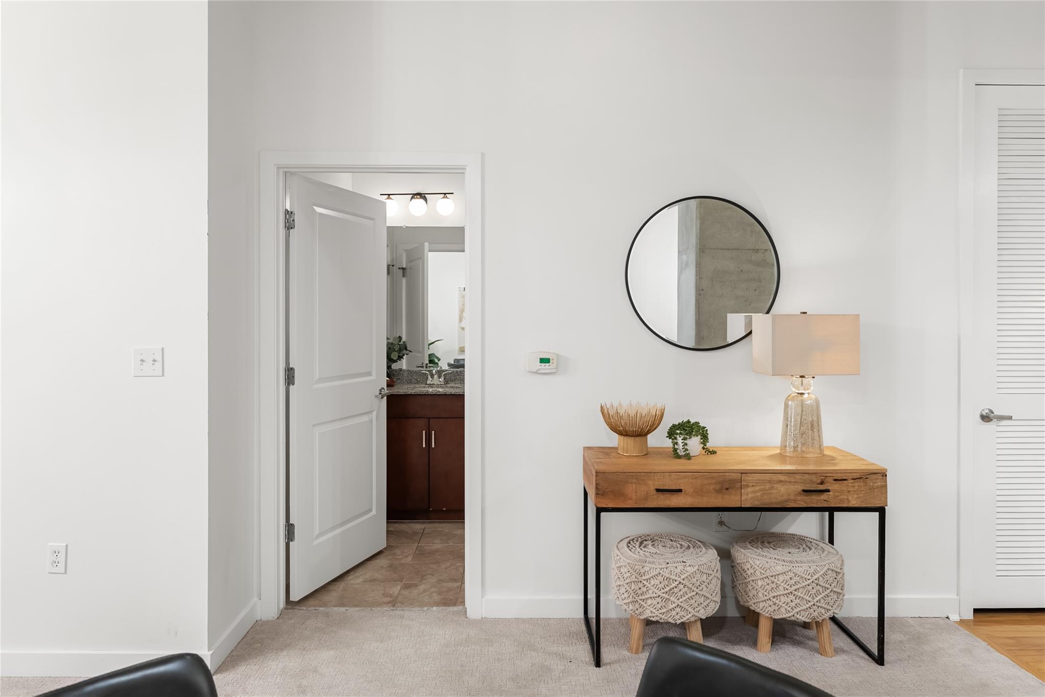 360 Nueces St # 1112, Austin, TX 78701