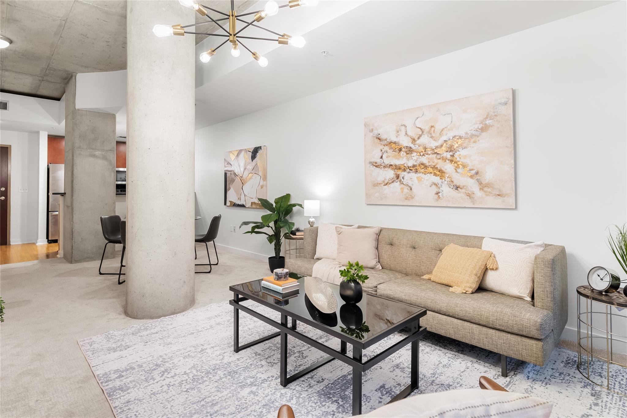 360 Nueces St # 1112, Austin, TX 78701