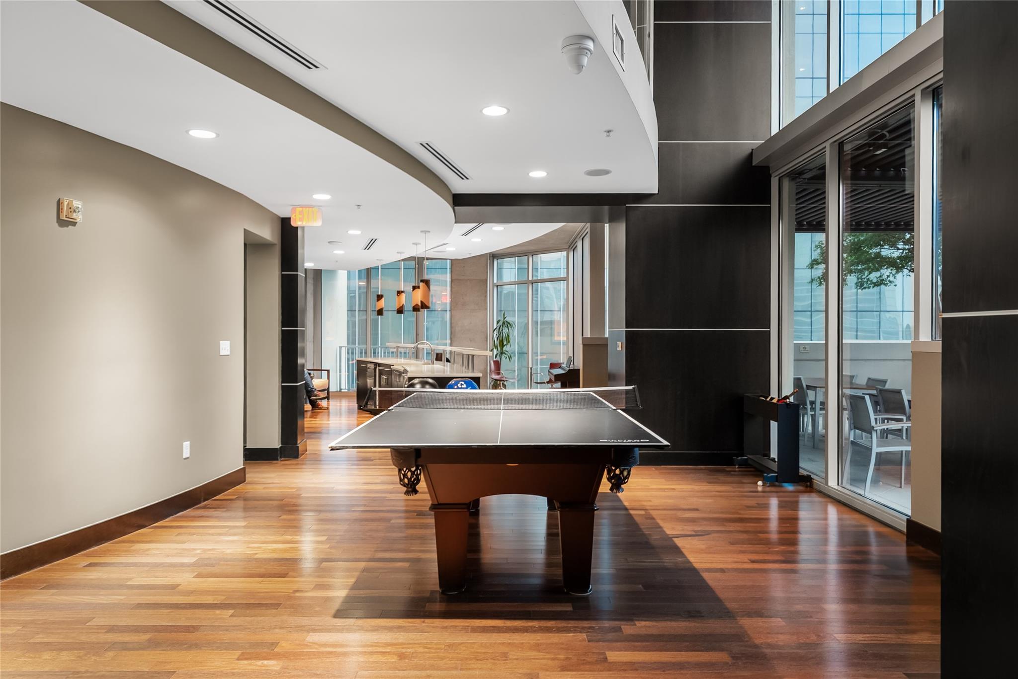 360 Nueces St # 1112, Austin, TX 78701