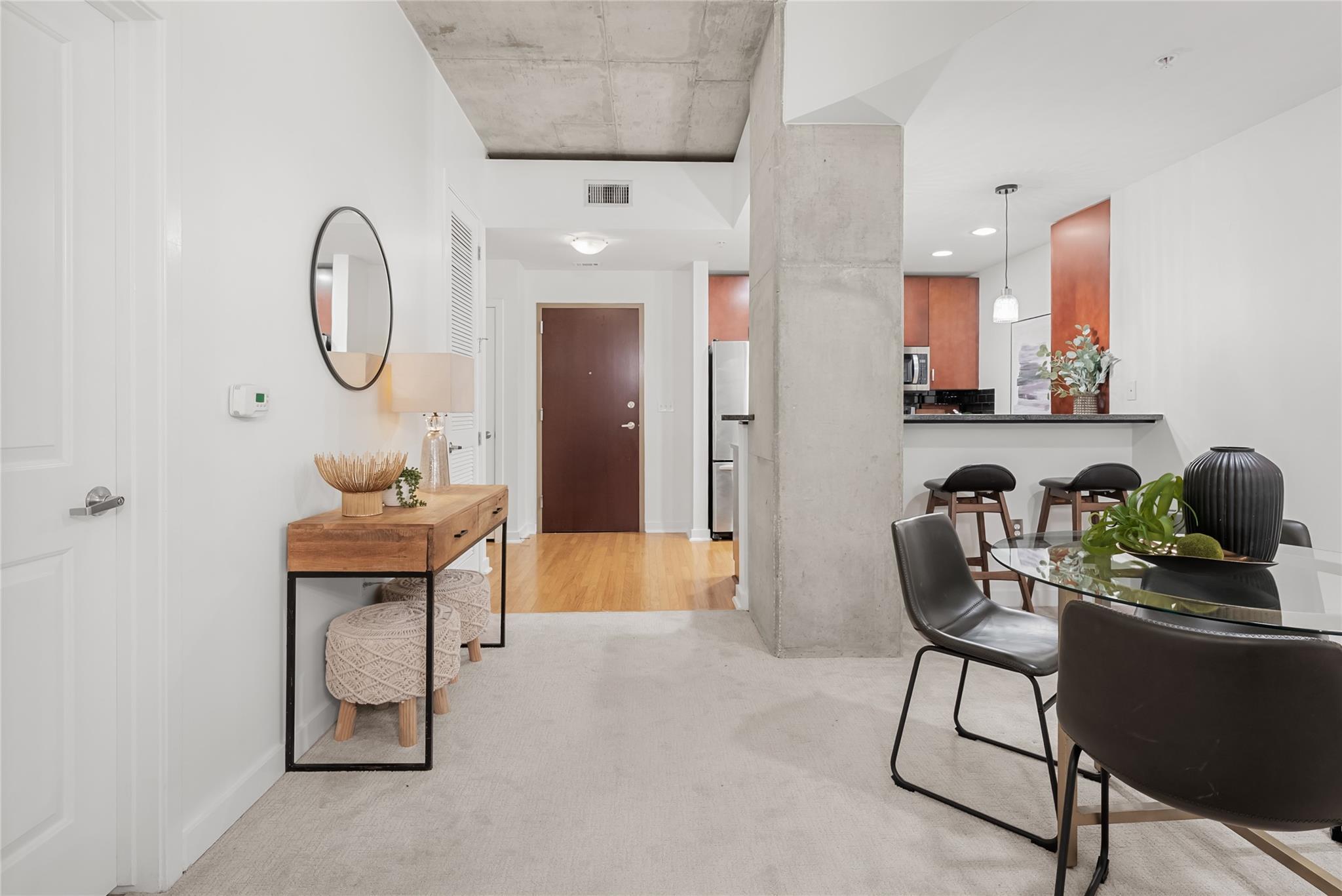 360 Nueces St # 1112, Austin, TX 78701