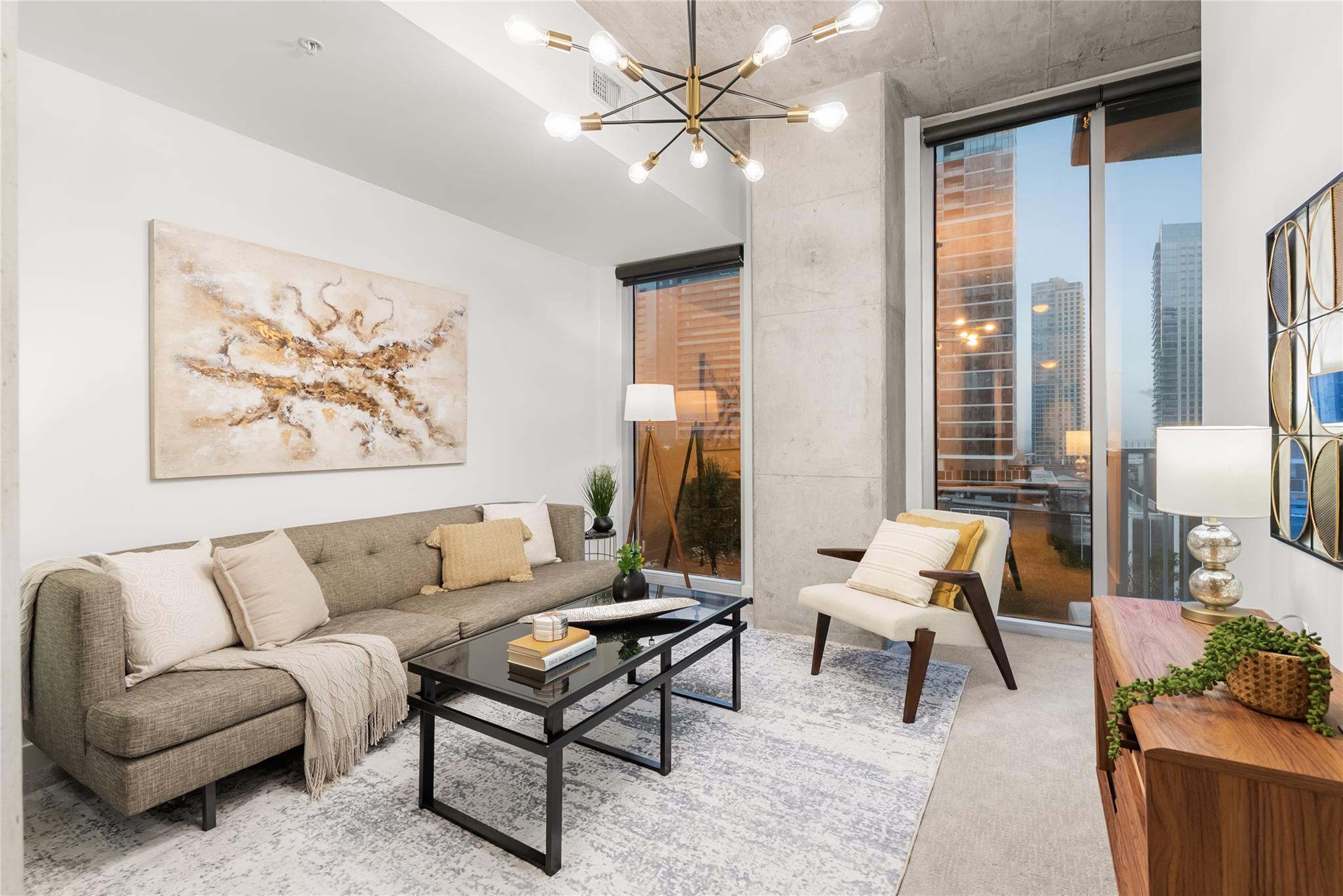 360 Nueces St # 1112, Austin, TX 78701