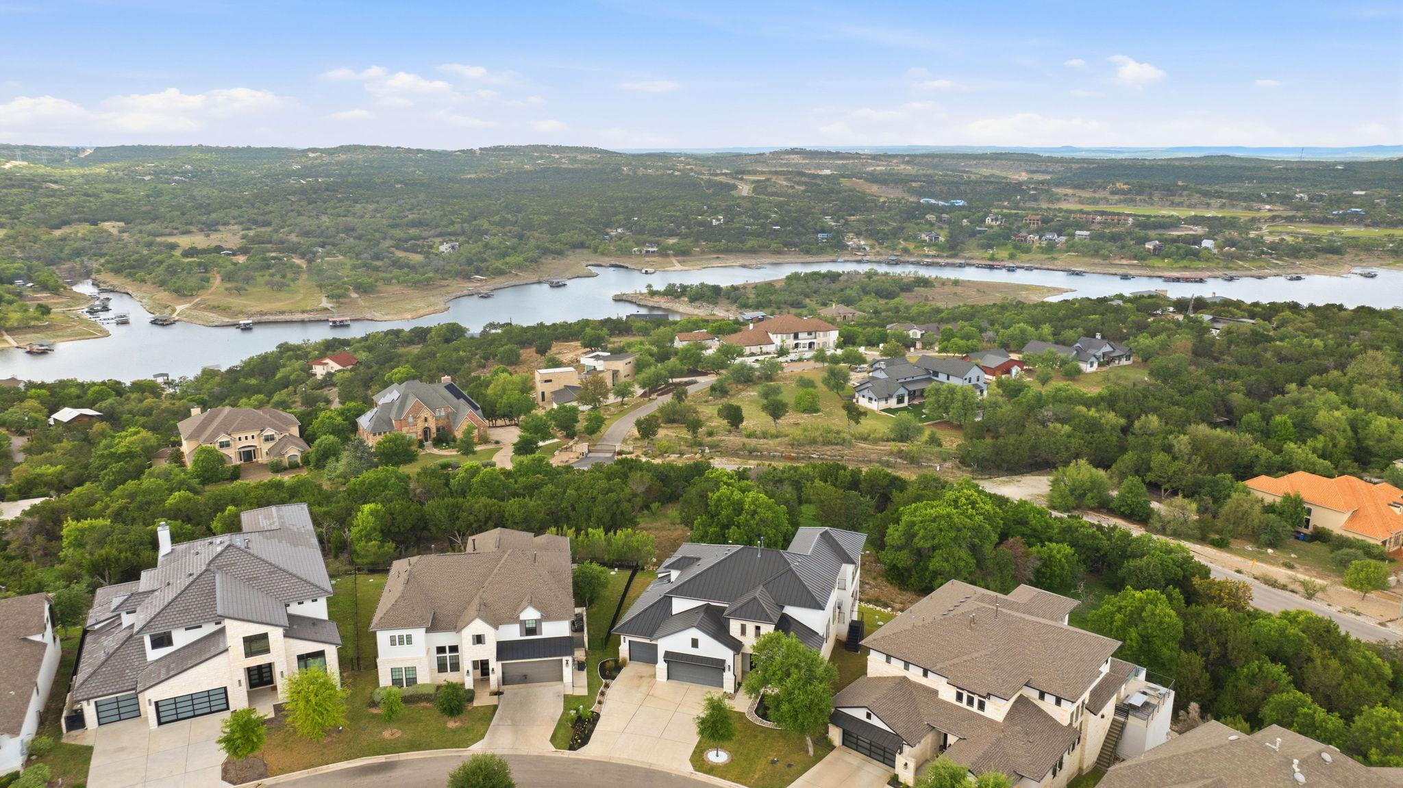 2414 Sunset Vista Cir # 32, Spicewood, TX 78669