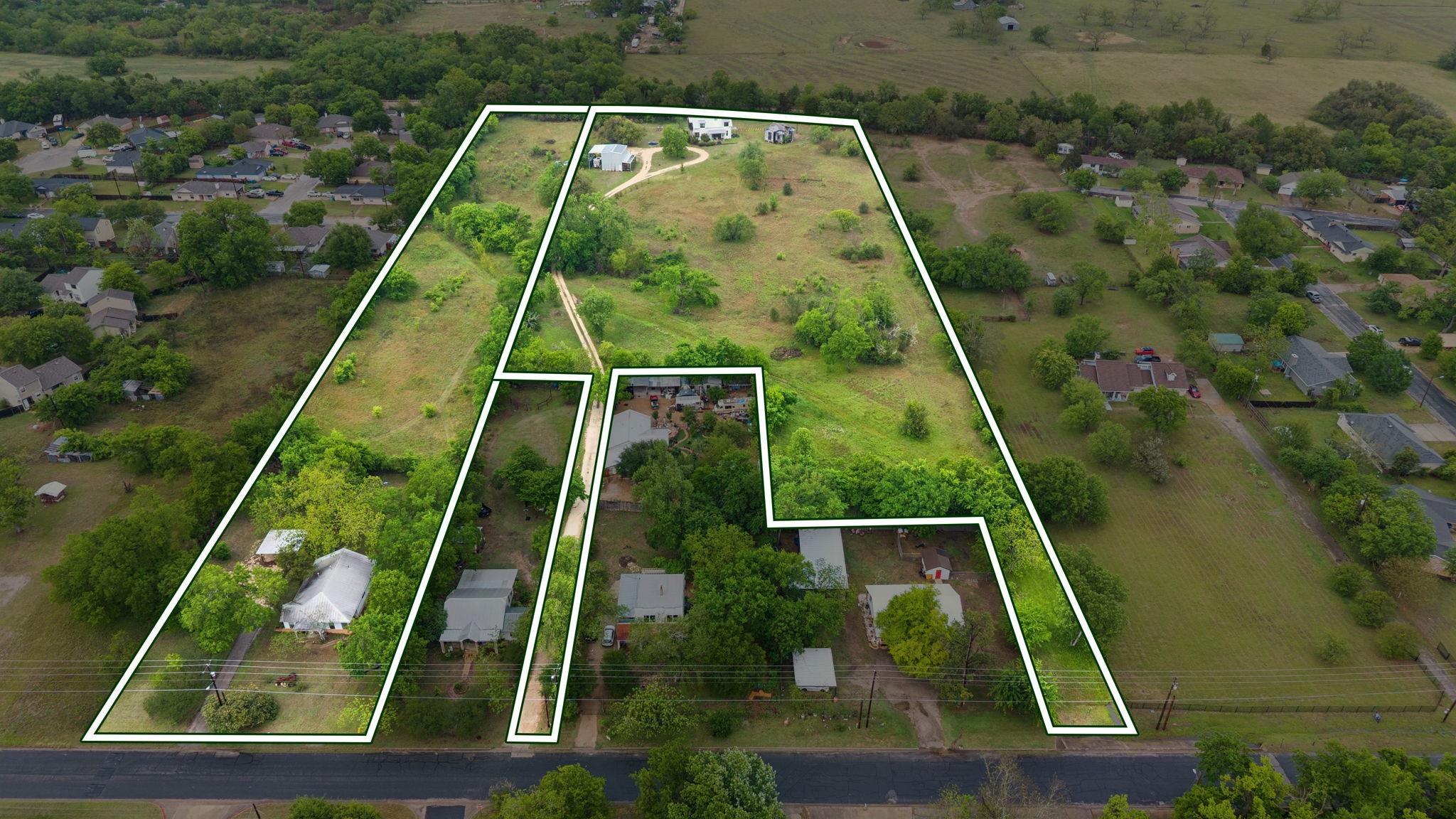 534 Old McDade Rd, Elgin, TX 78621