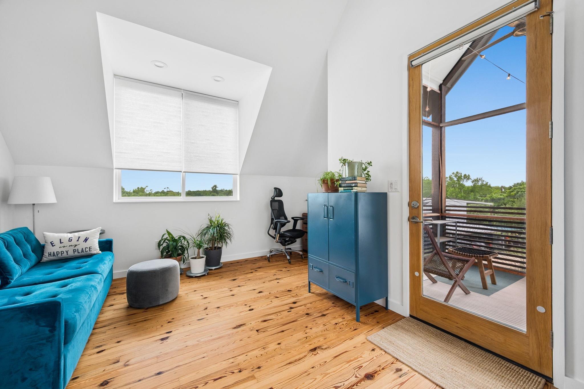 534 Old McDade Rd, Elgin, TX 78621