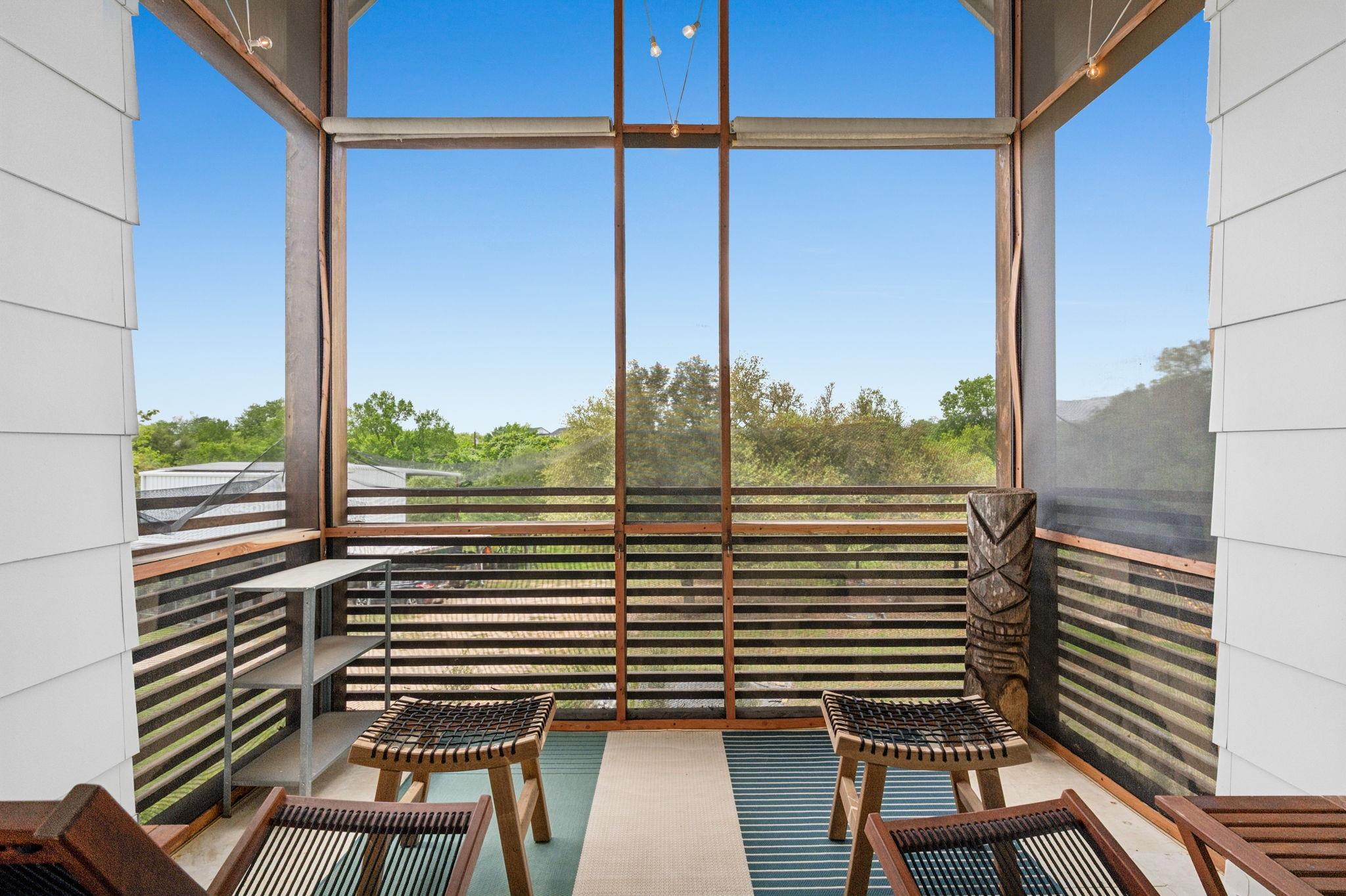 534 Old McDade Rd, Elgin, TX 78621