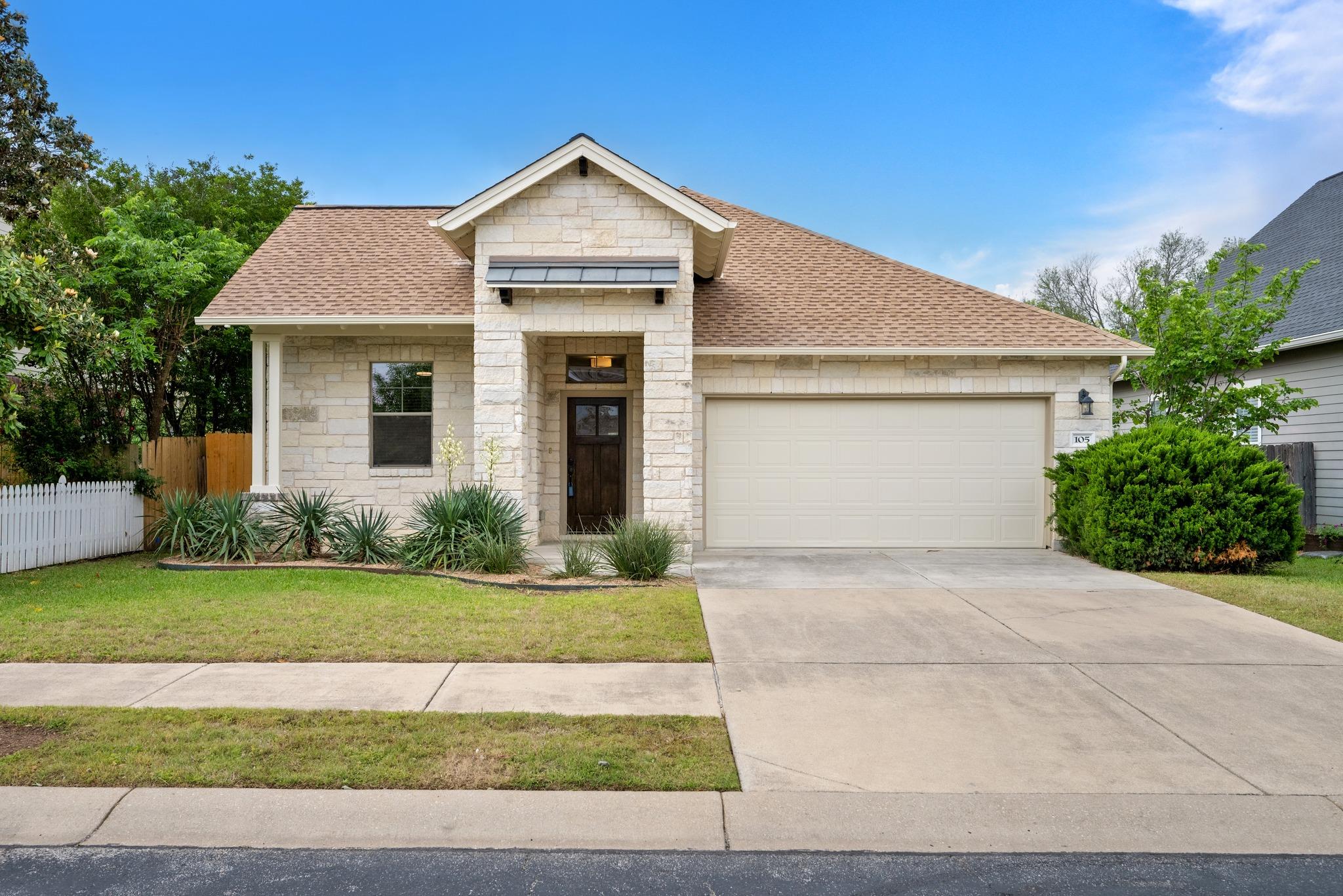 105 Rosebud Ln, Georgetown, TX 78633