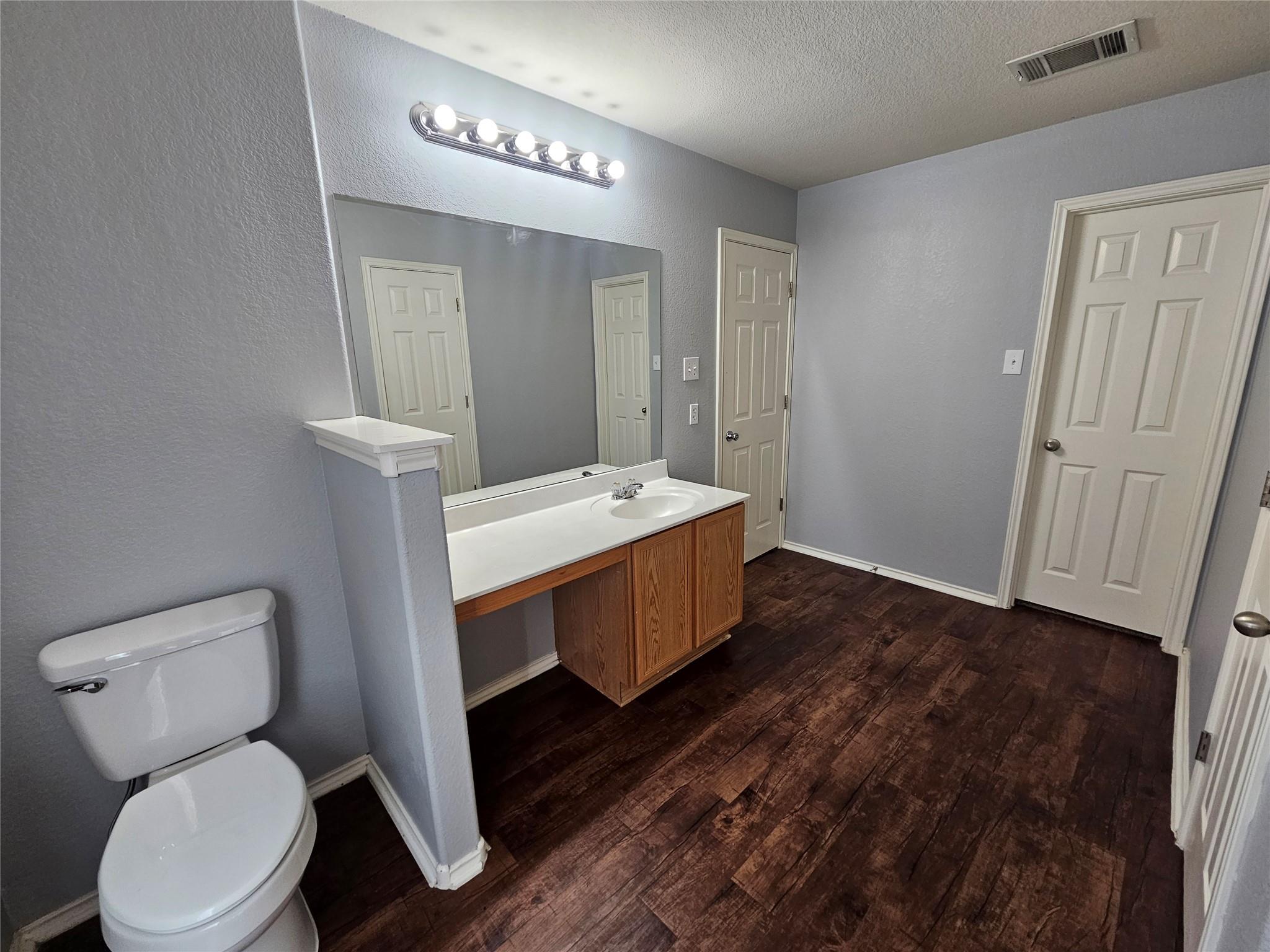 201 Bluebonnet Trl, Leander, TX 78641