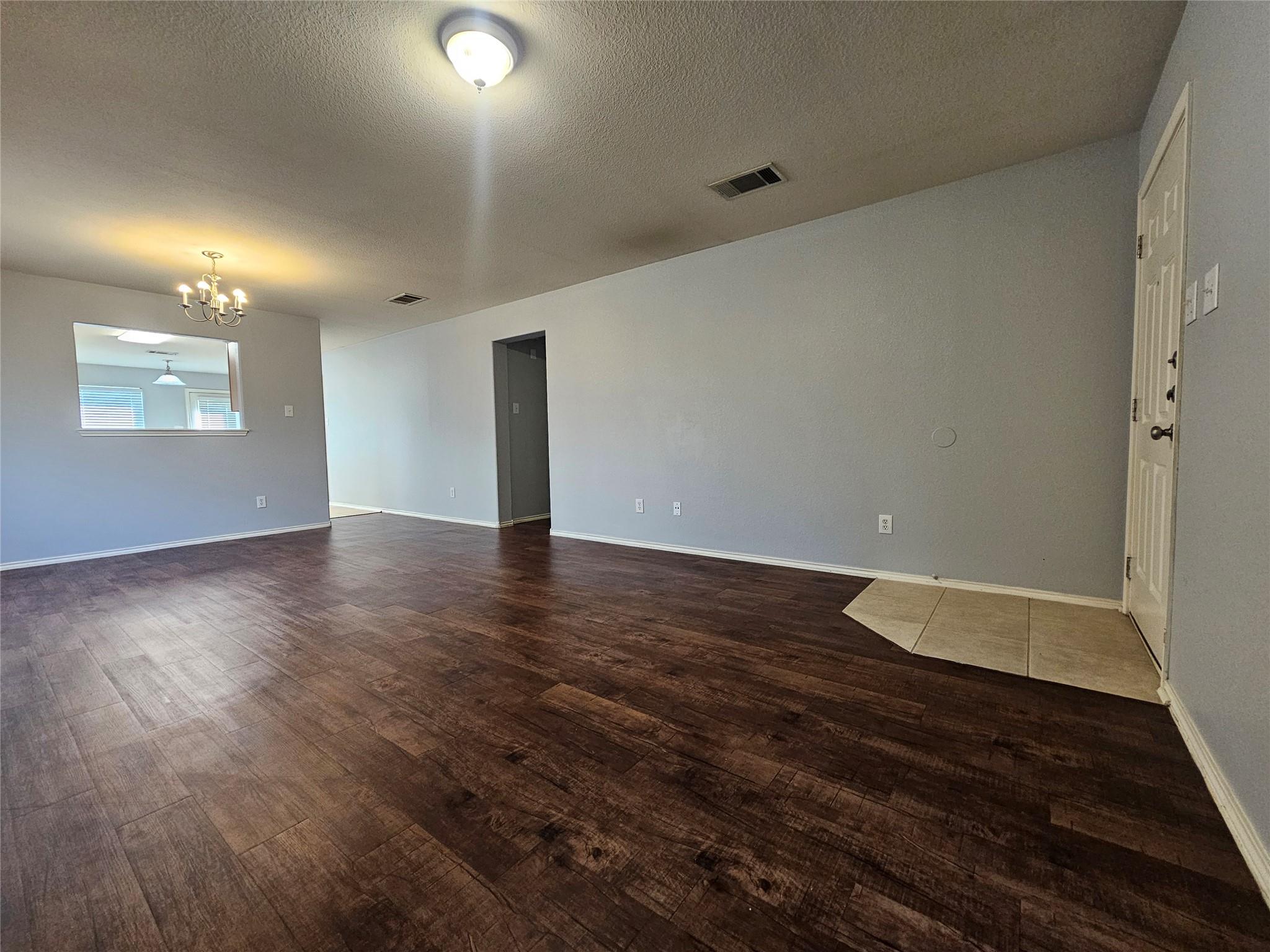 201 Bluebonnet Trl, Leander, TX 78641