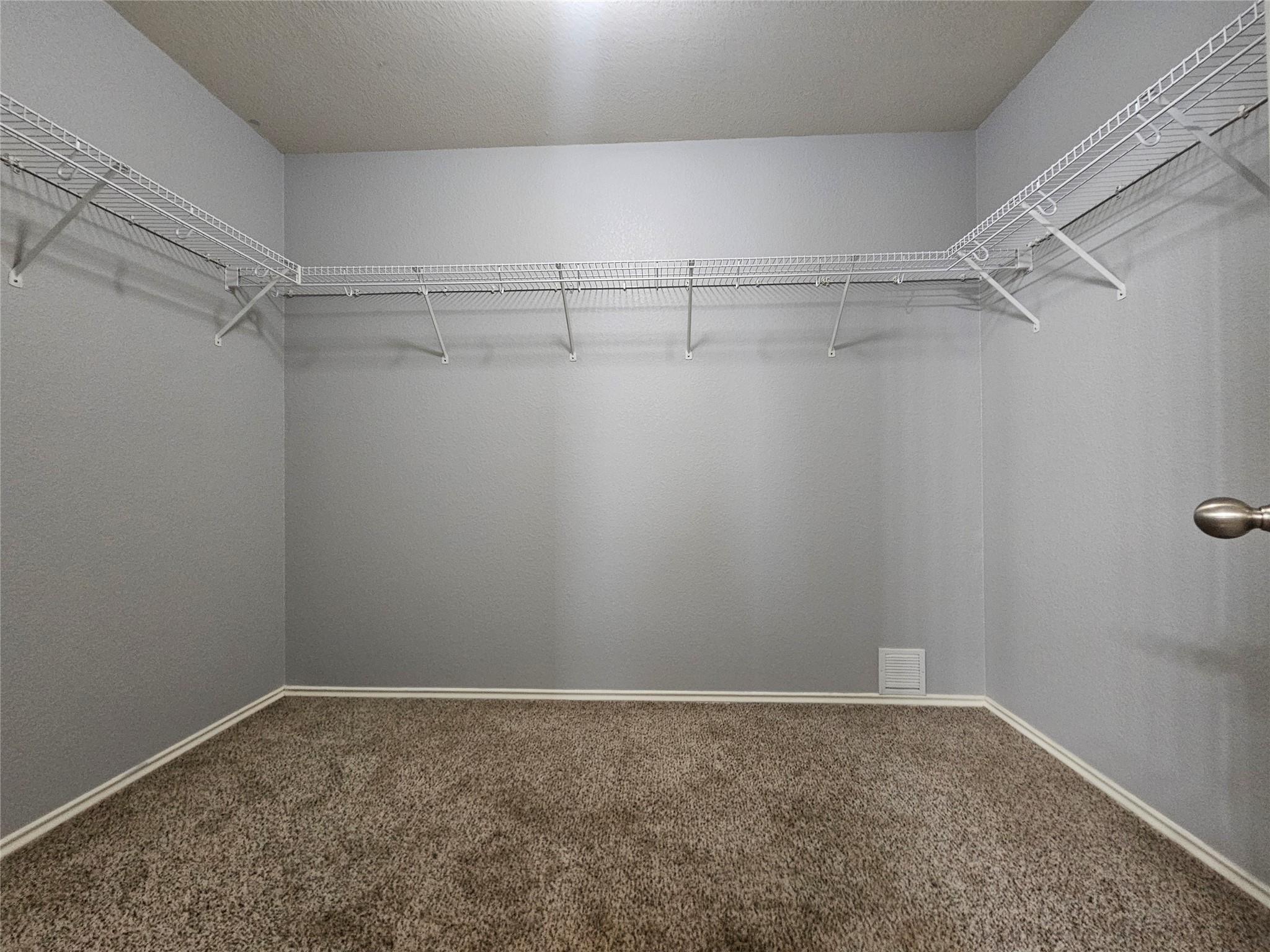 201 Bluebonnet Trl, Leander, TX 78641