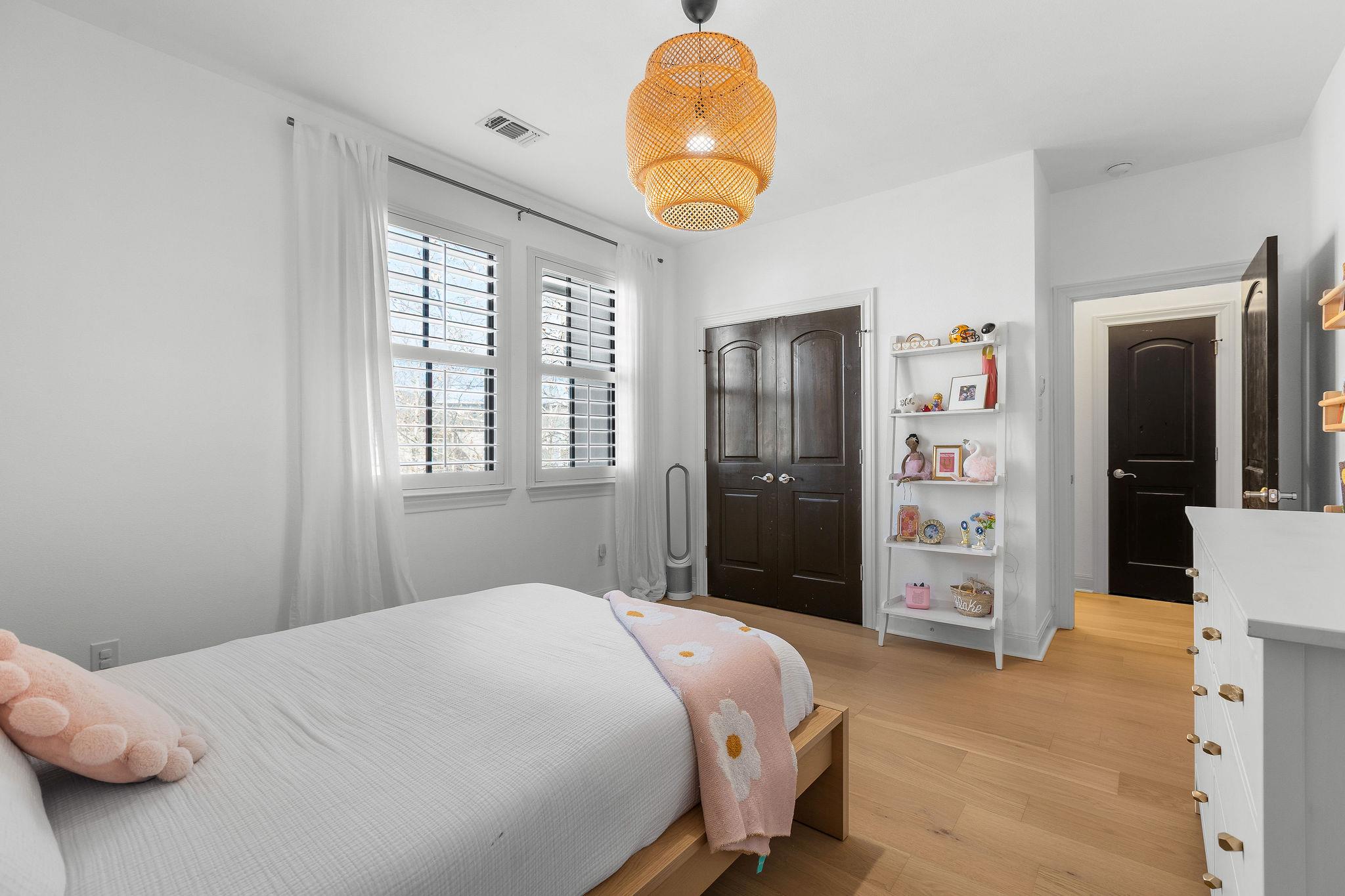 4633 Page St, Austin, TX 78723