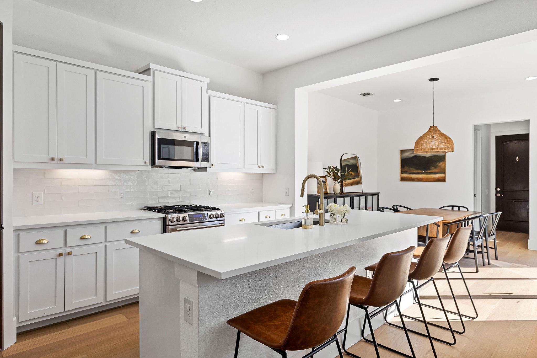 4633 Page St, Austin, TX 78723