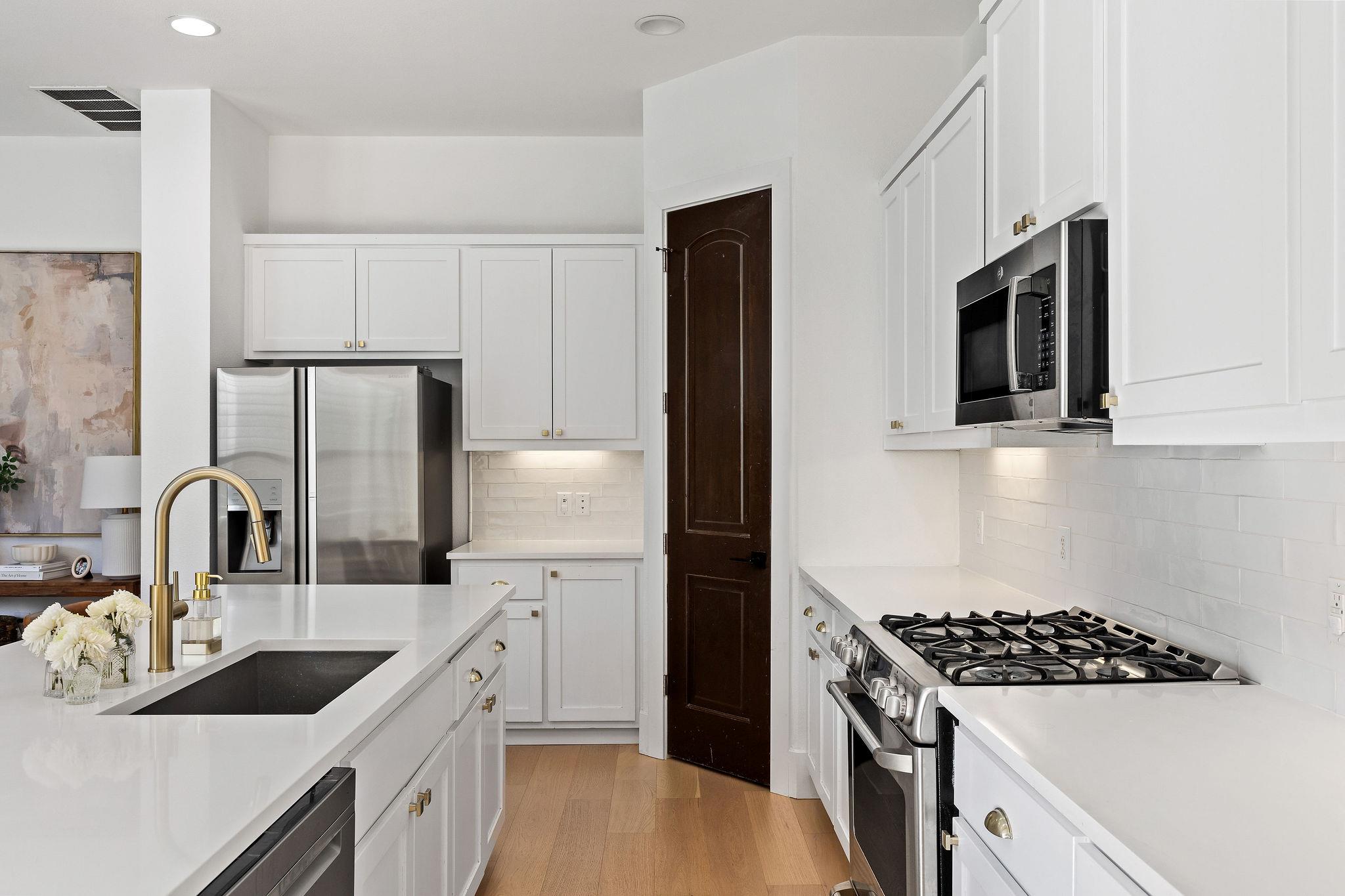 4633 Page St, Austin, TX 78723