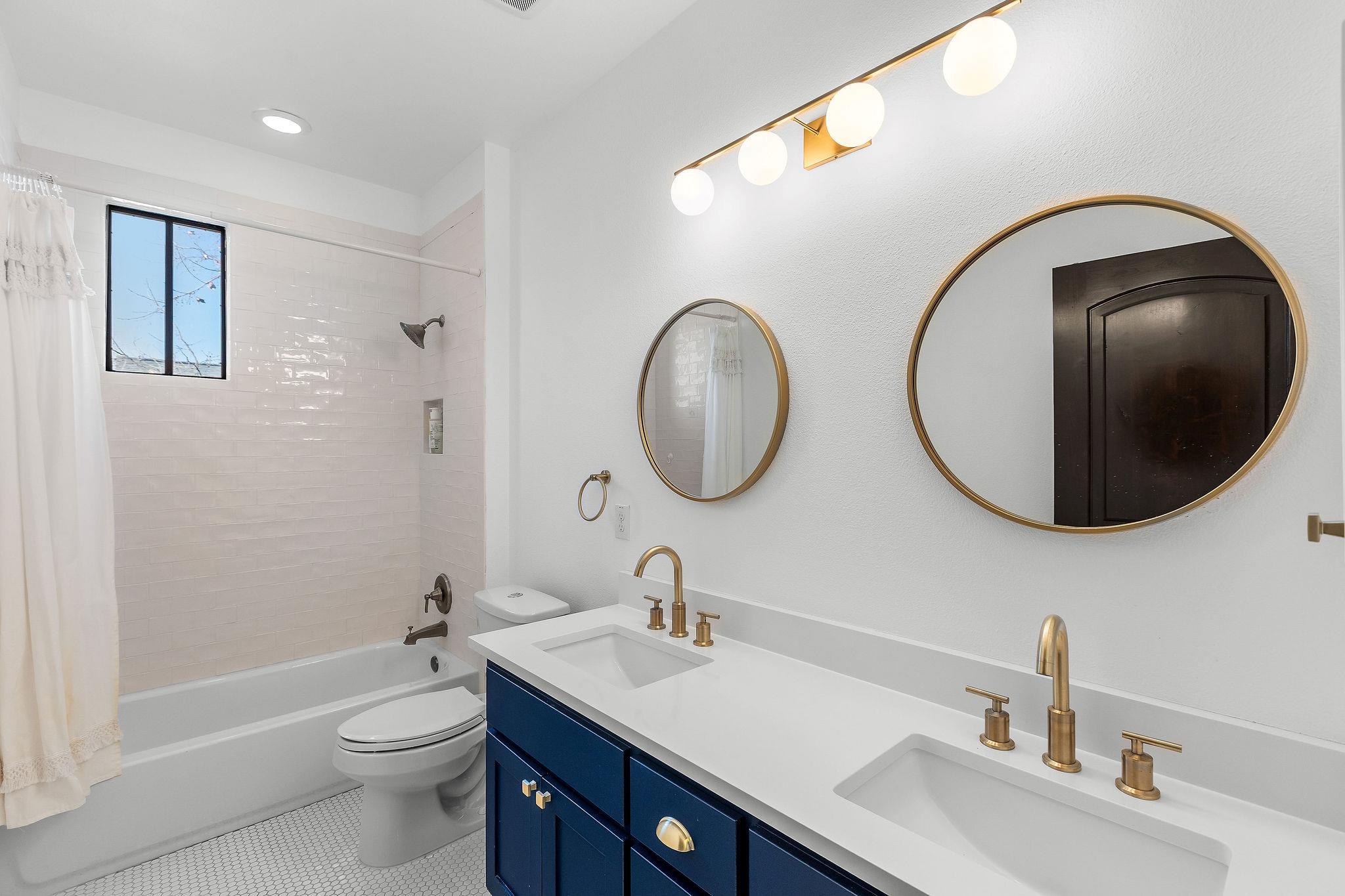 4633 Page St, Austin, TX 78723