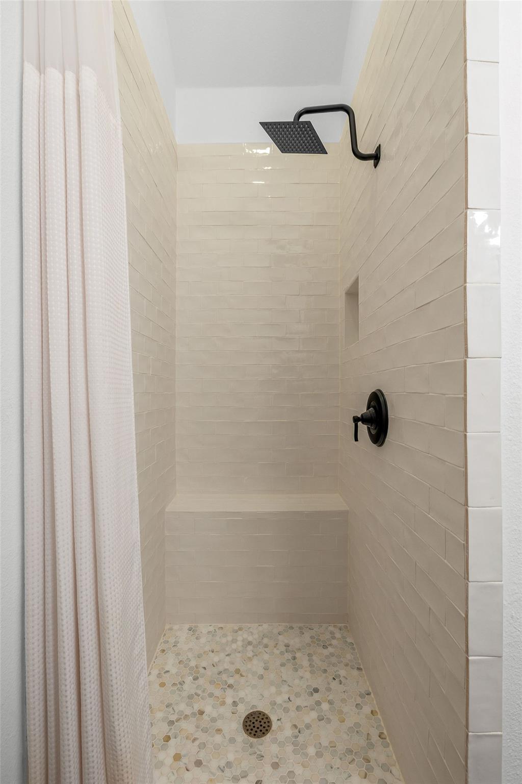 4633 Page St, Austin, TX 78723