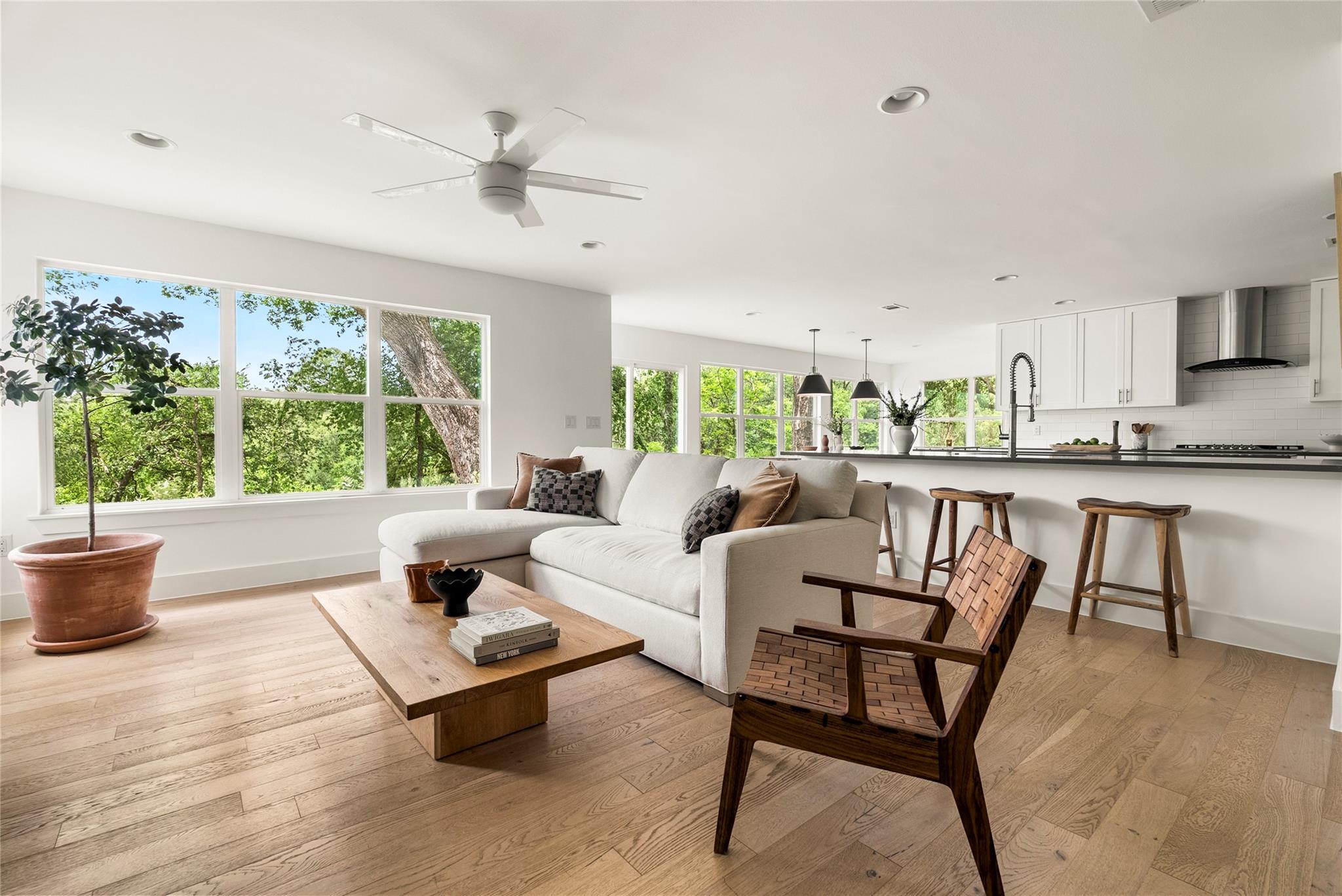 2619 Pembrook Trl, Austin, TX 78731