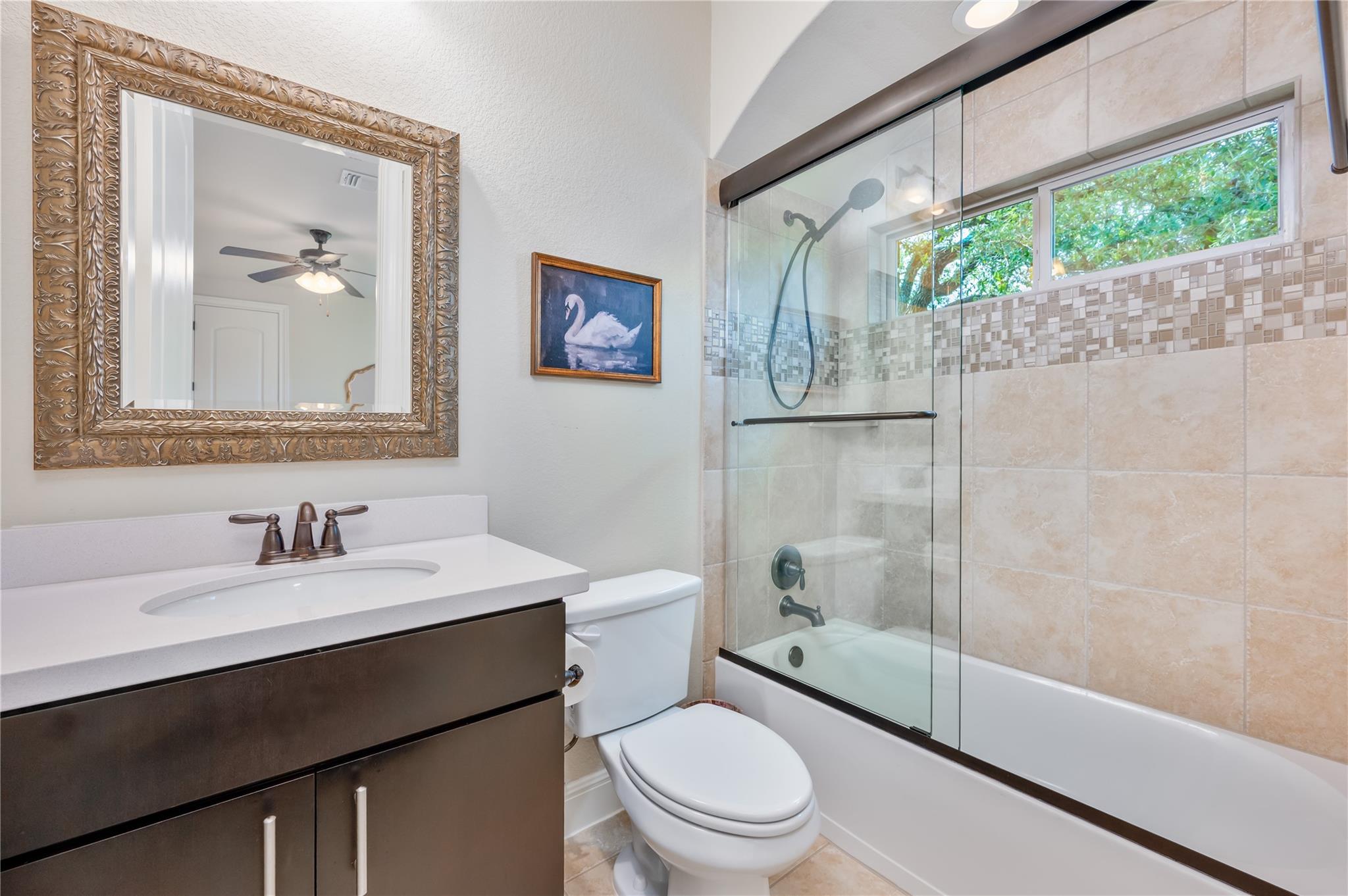 5129 Diamante Dr, Spicewood, TX 78669