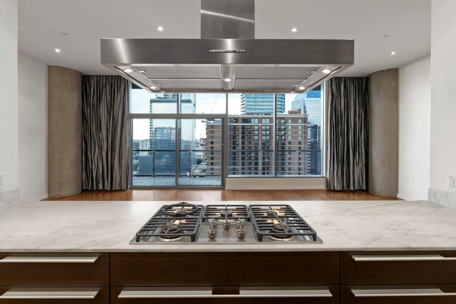 210 Lavaca St # 2105, Austin, TX 78701