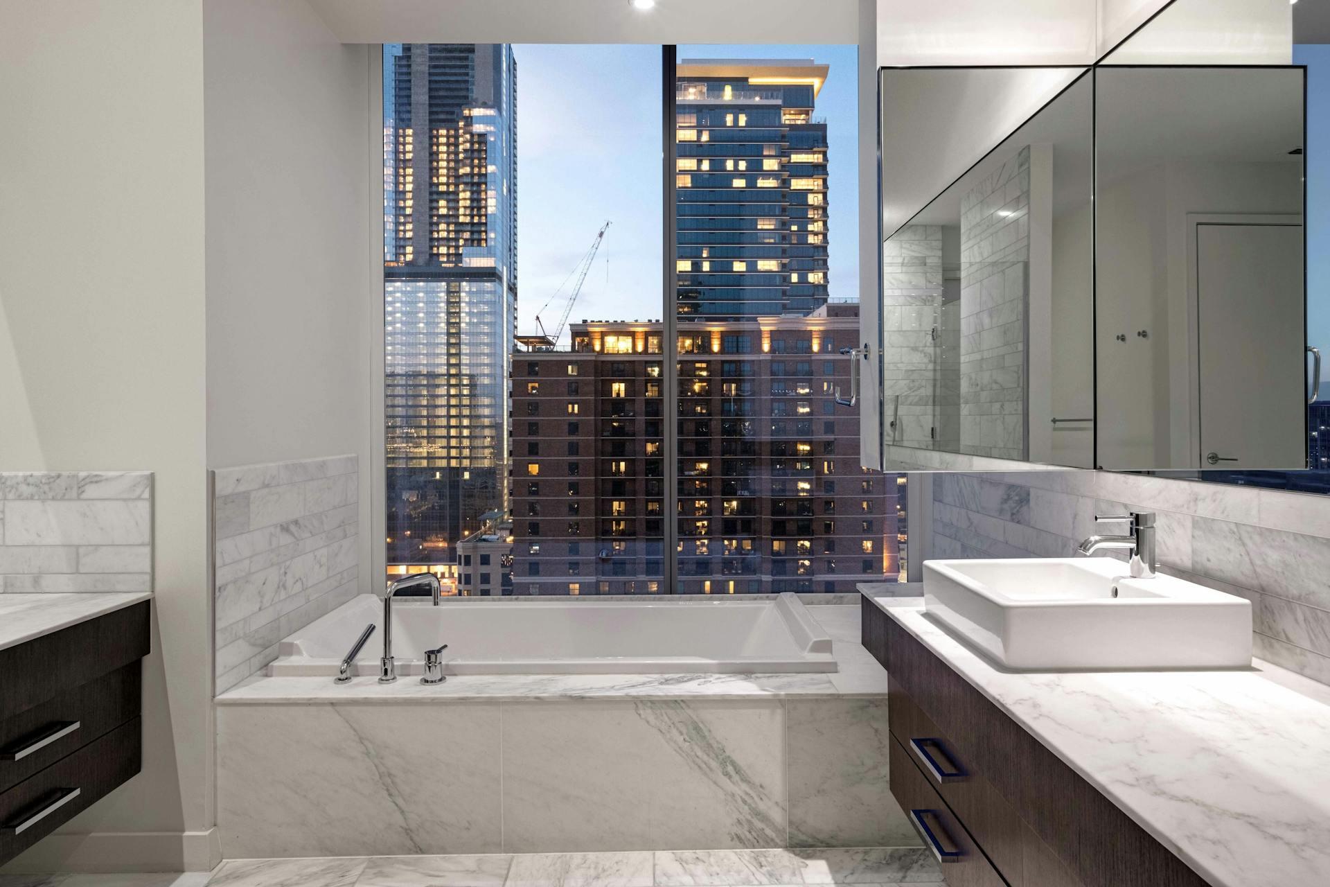 210 Lavaca St # 2105, Austin, TX 78701