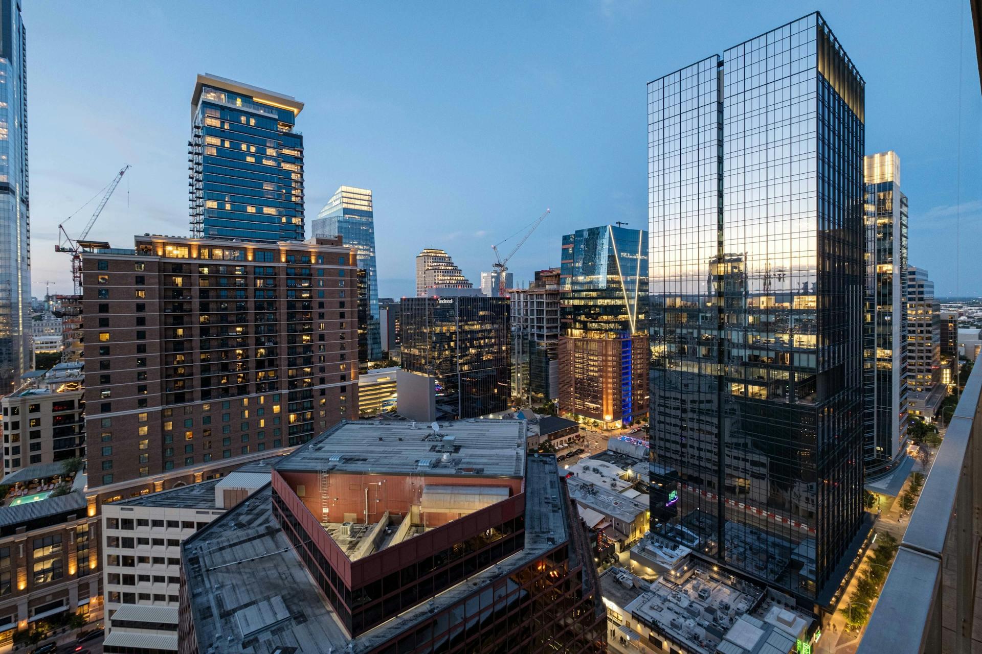 210 Lavaca St # 2105, Austin, TX 78701