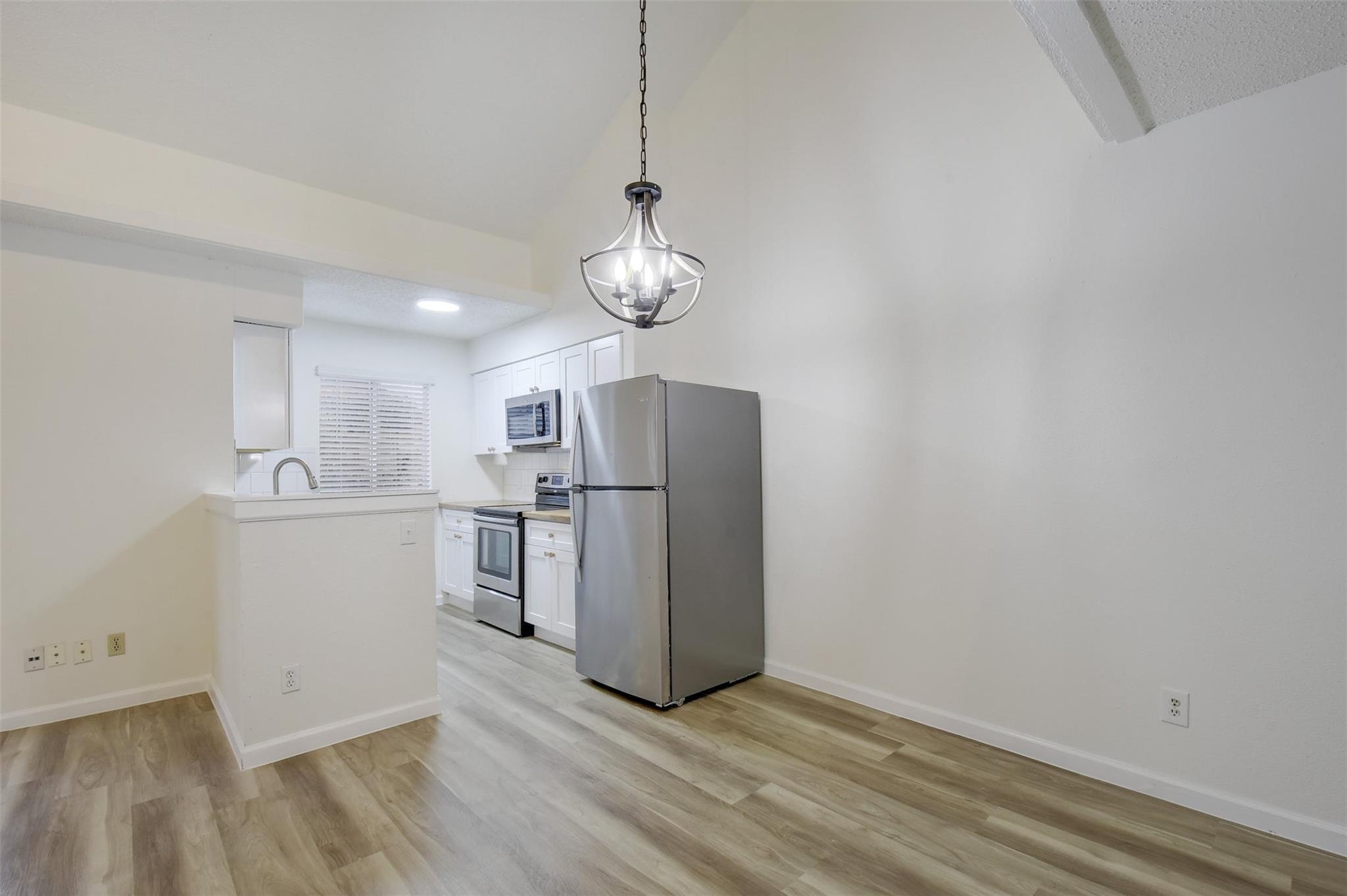 6803 Woodhue Dr # A, Austin, TX 78745