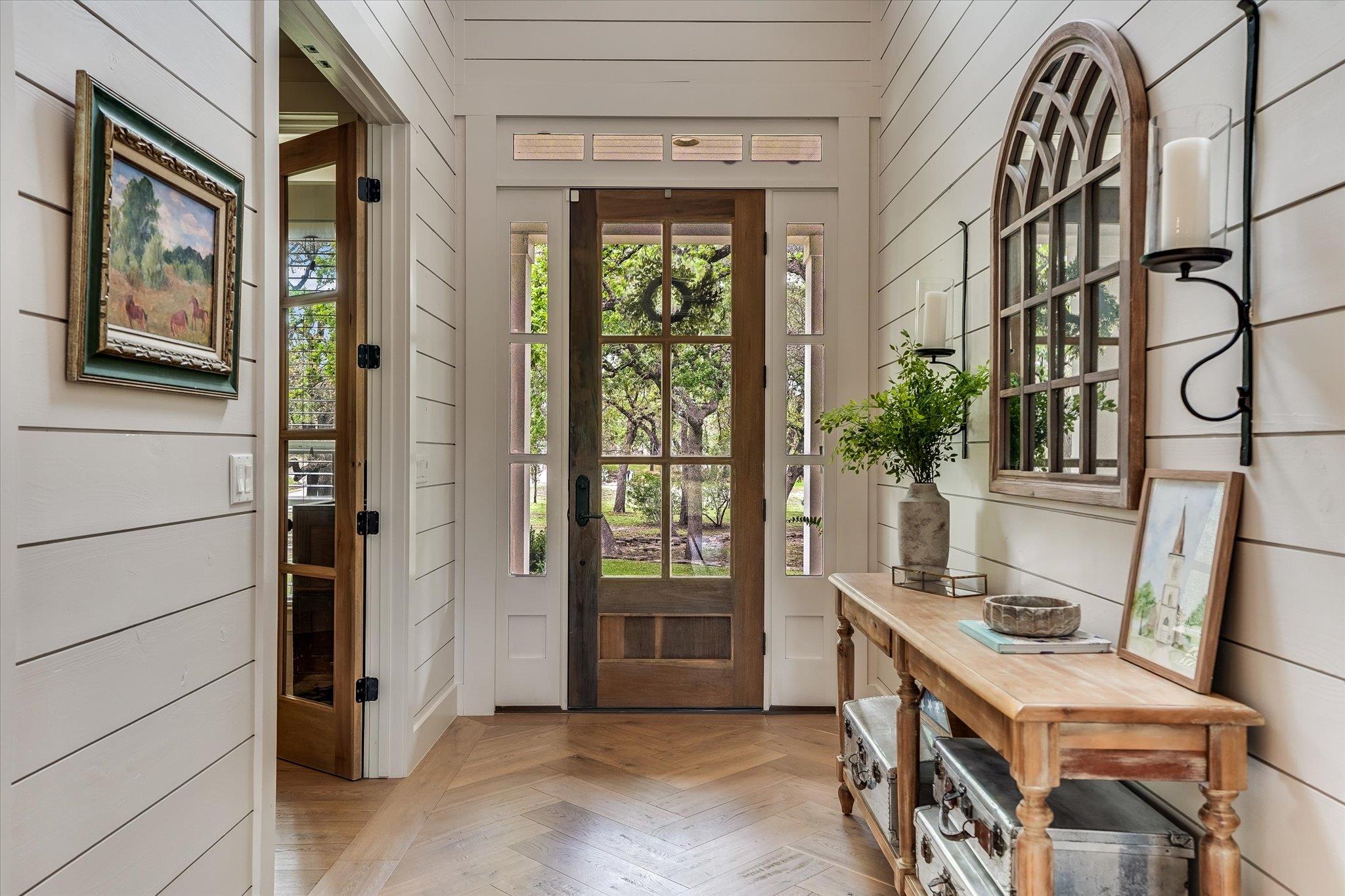 328 Barberry Park, Driftwood, TX 78619