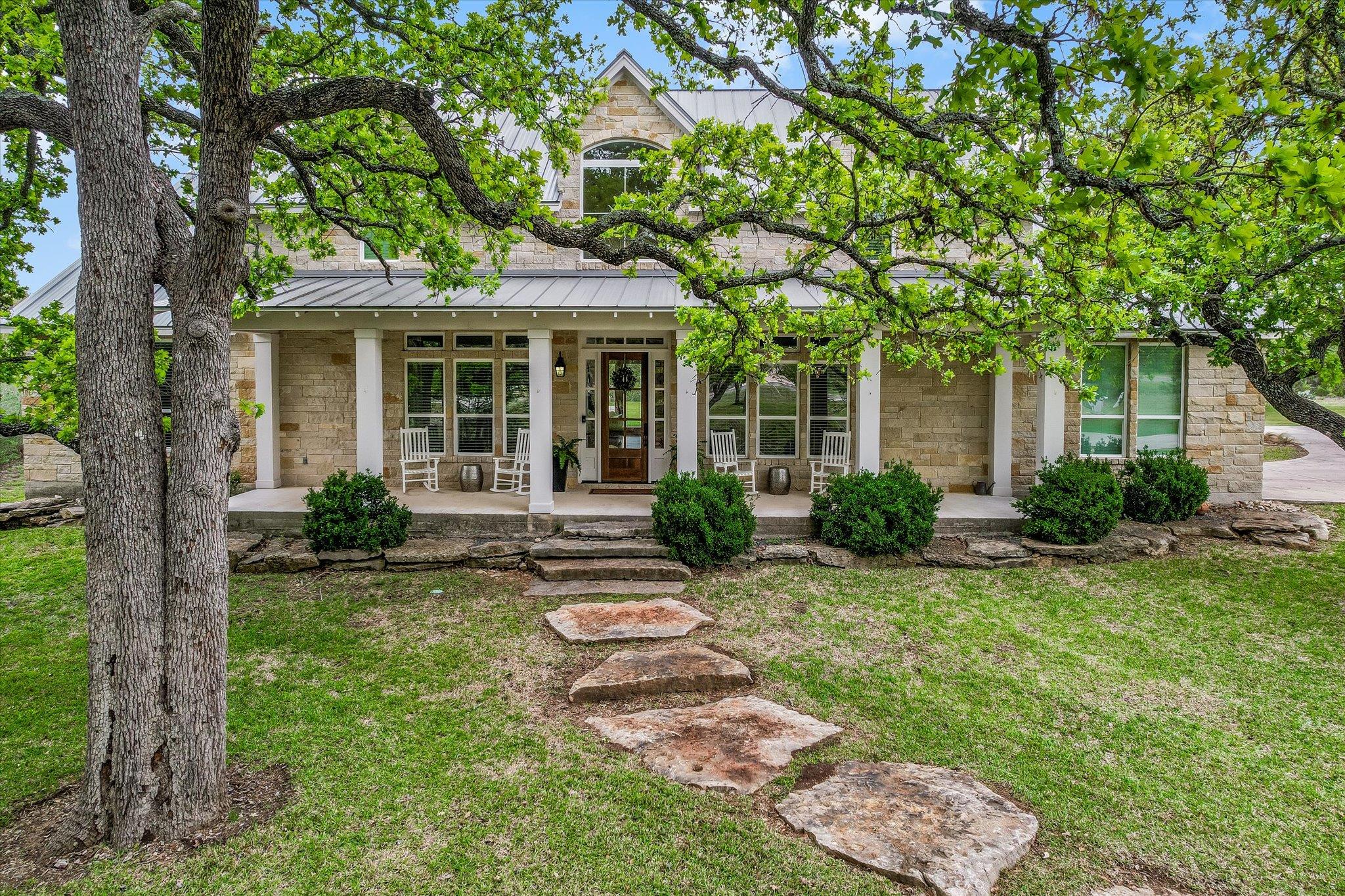328 Barberry Park, Driftwood, TX 78619