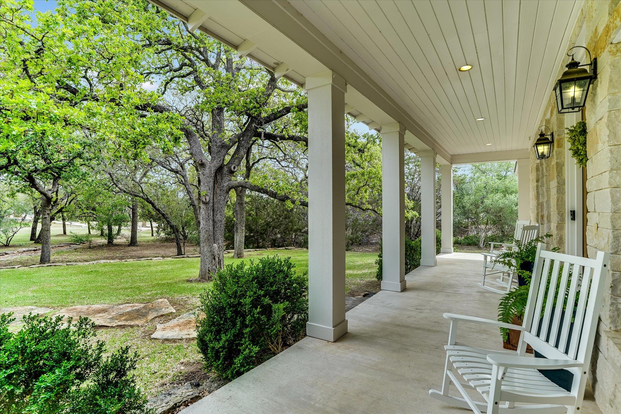 328 Barberry Park, Driftwood, TX 78619