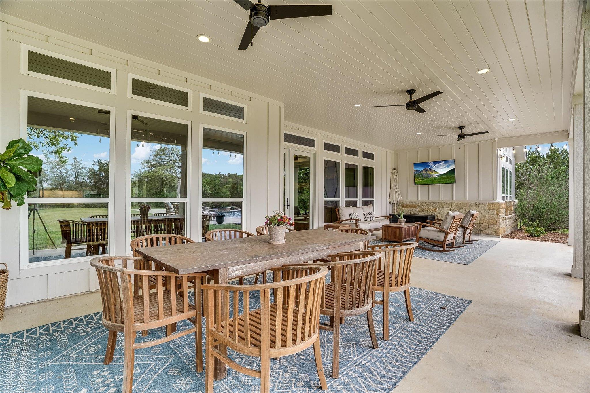 328 Barberry Park, Driftwood, TX 78619