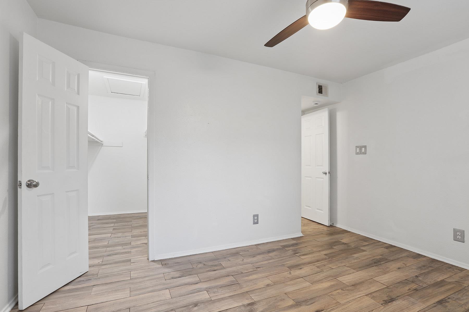 6803 Woodhue Dr # B, Austin, TX 78745
