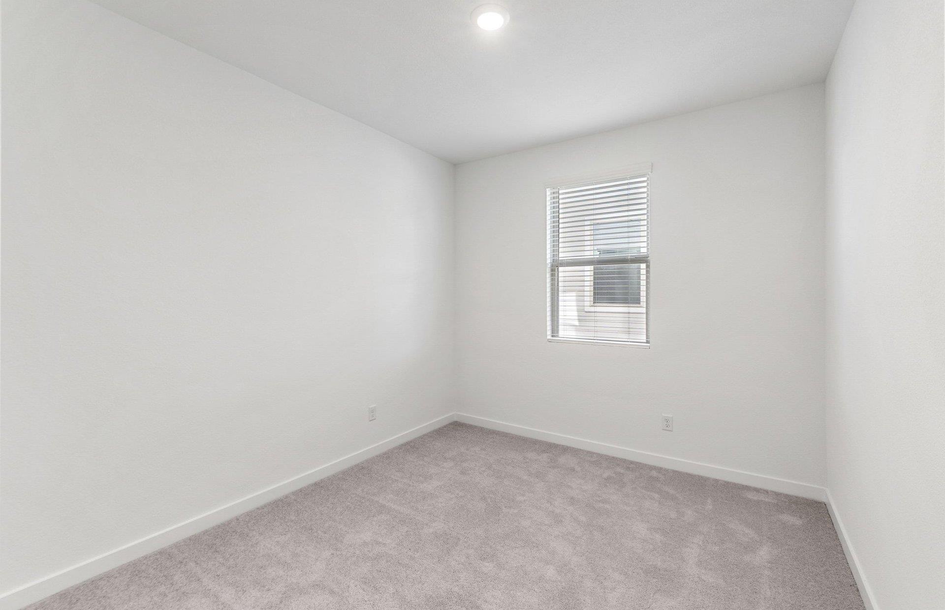 203 Green Berets Bnd, Jarrell, TX 76537
