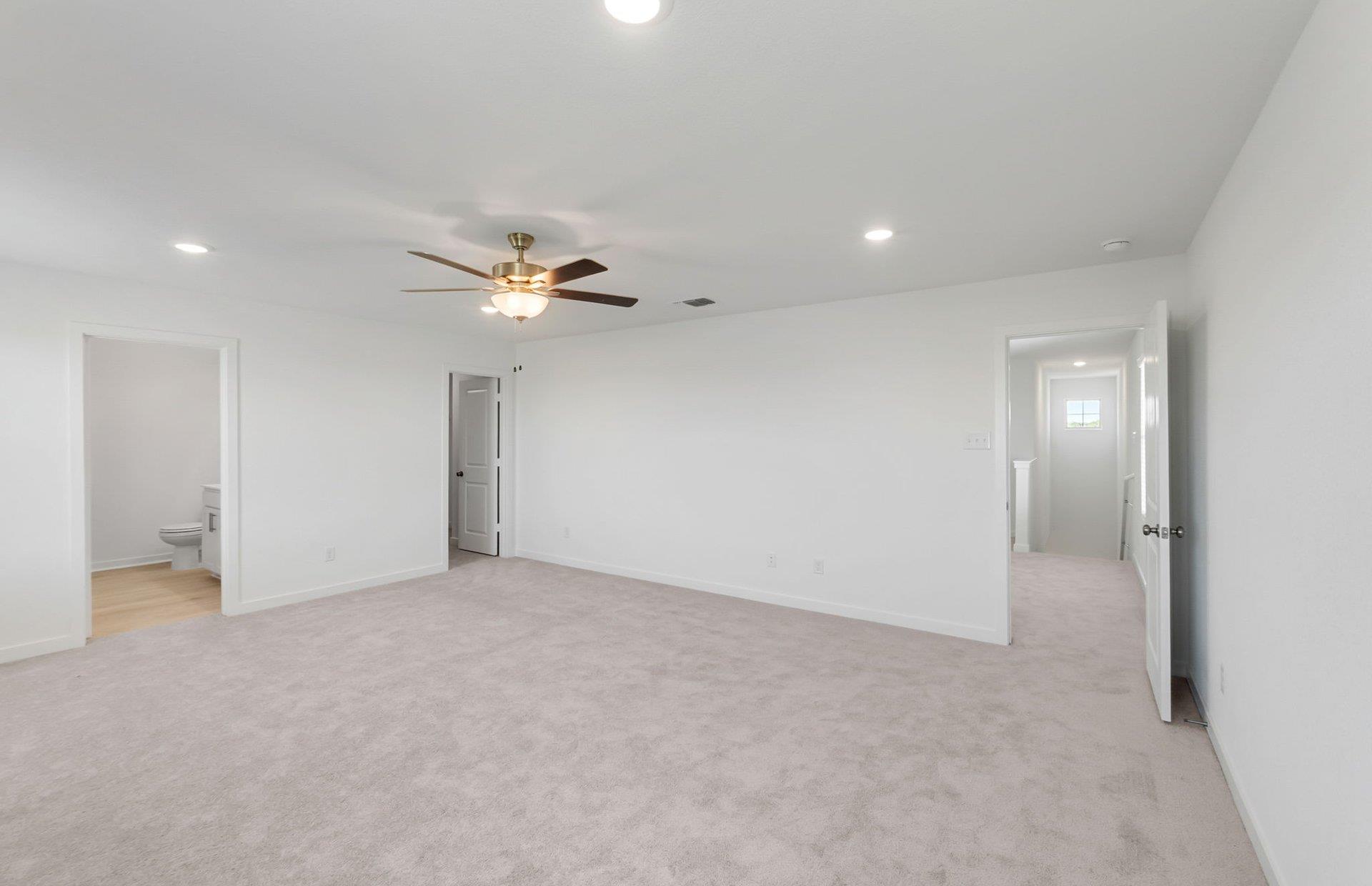 203 Green Berets Bnd, Jarrell, TX 76537