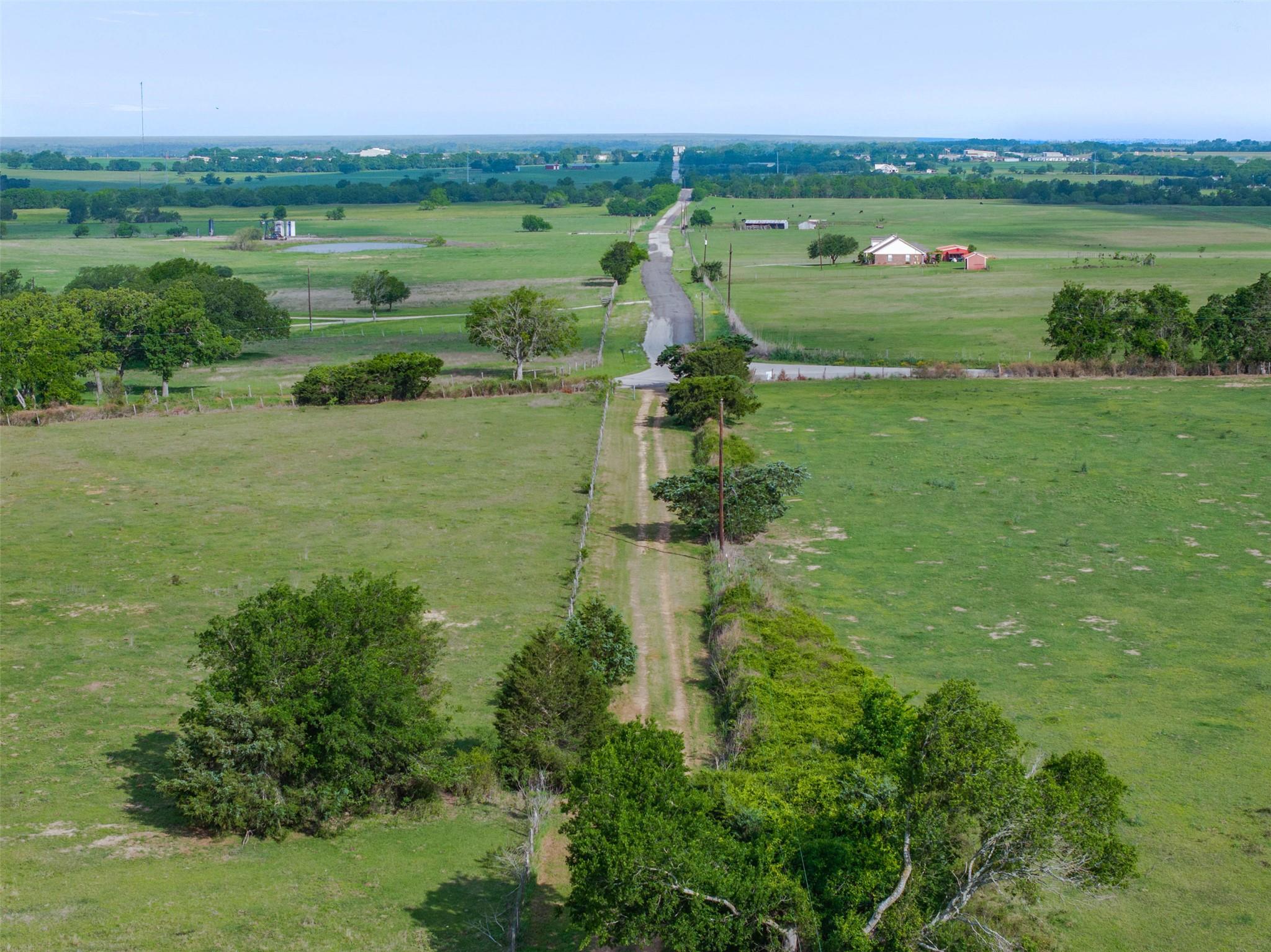 2158 County Road 225, Caldwell, TX 77836