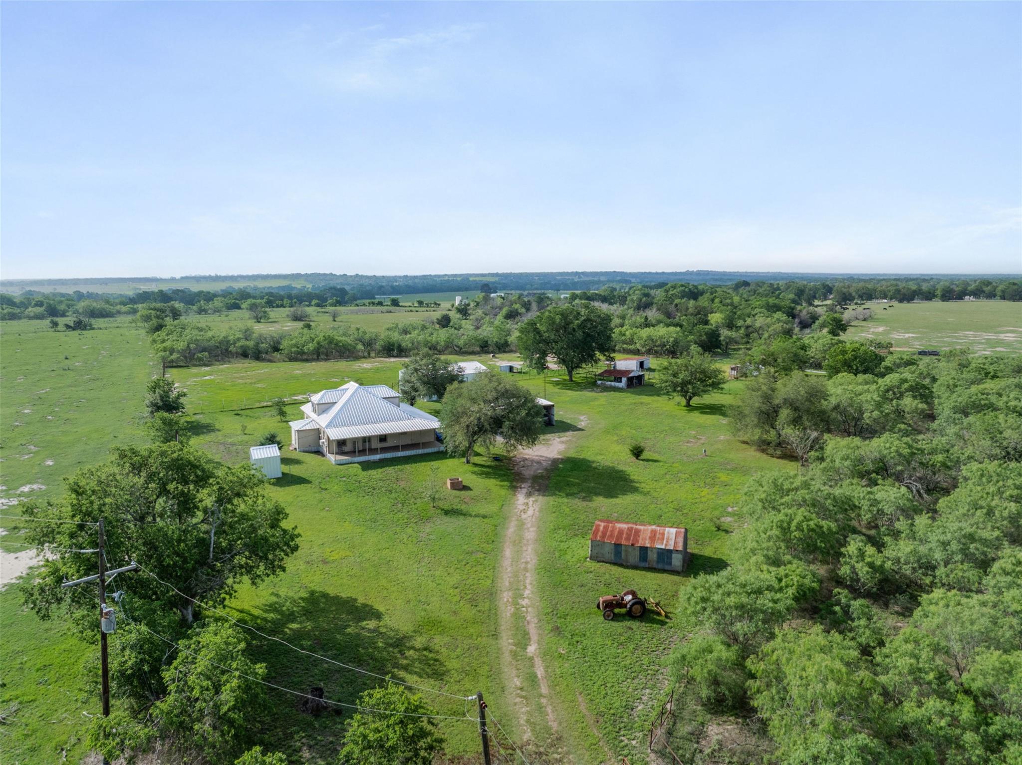 2158 County Road 225, Caldwell, TX 77836