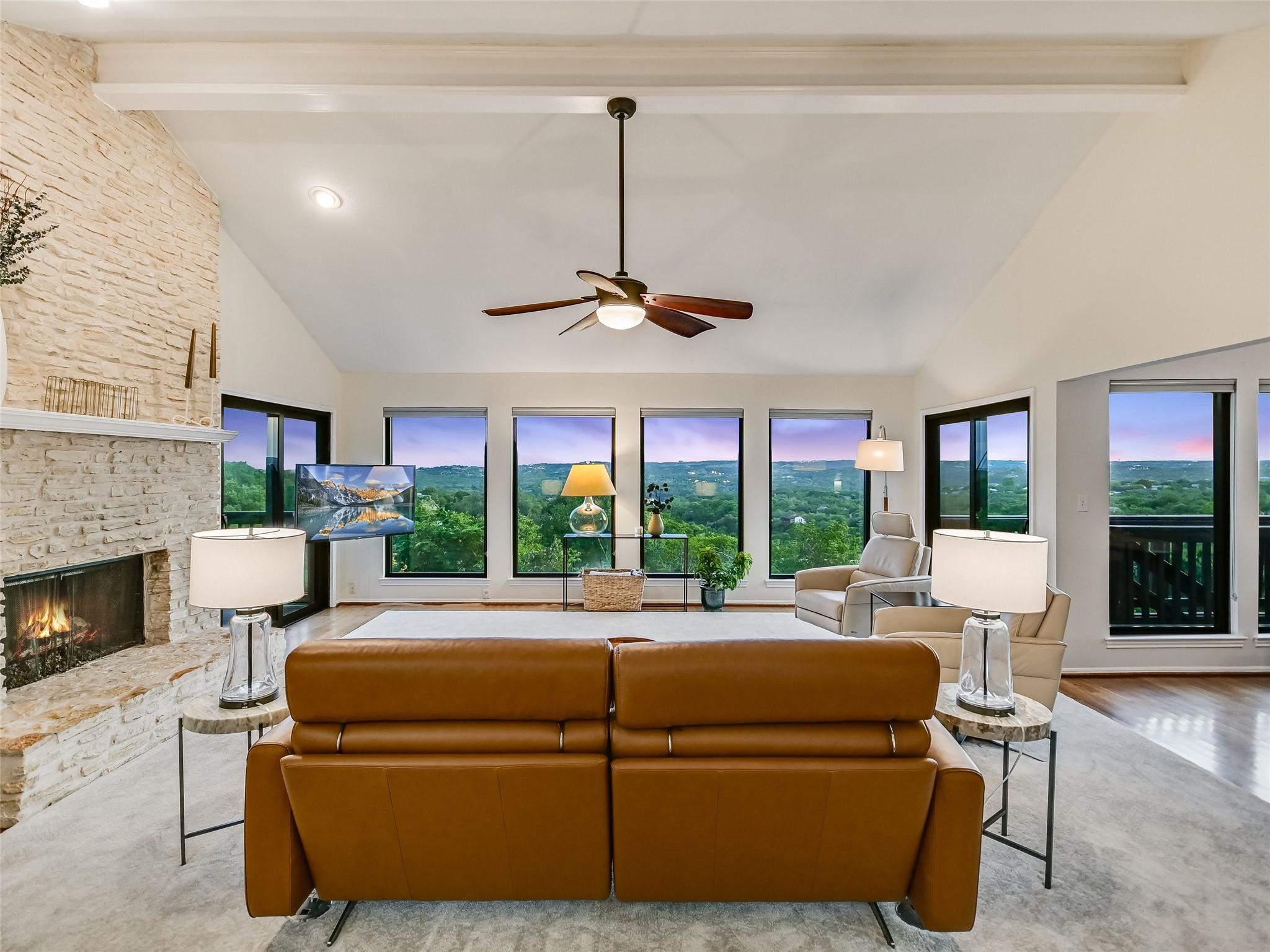 1304 Canoe Brook Dr, Austin, TX 78746