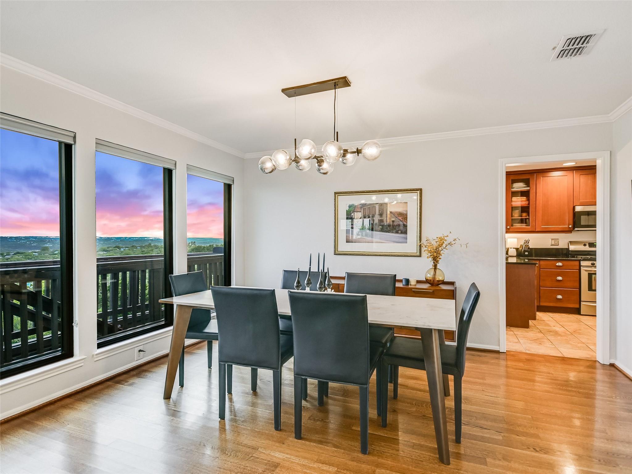 1304 Canoe Brook Dr, Austin, TX 78746