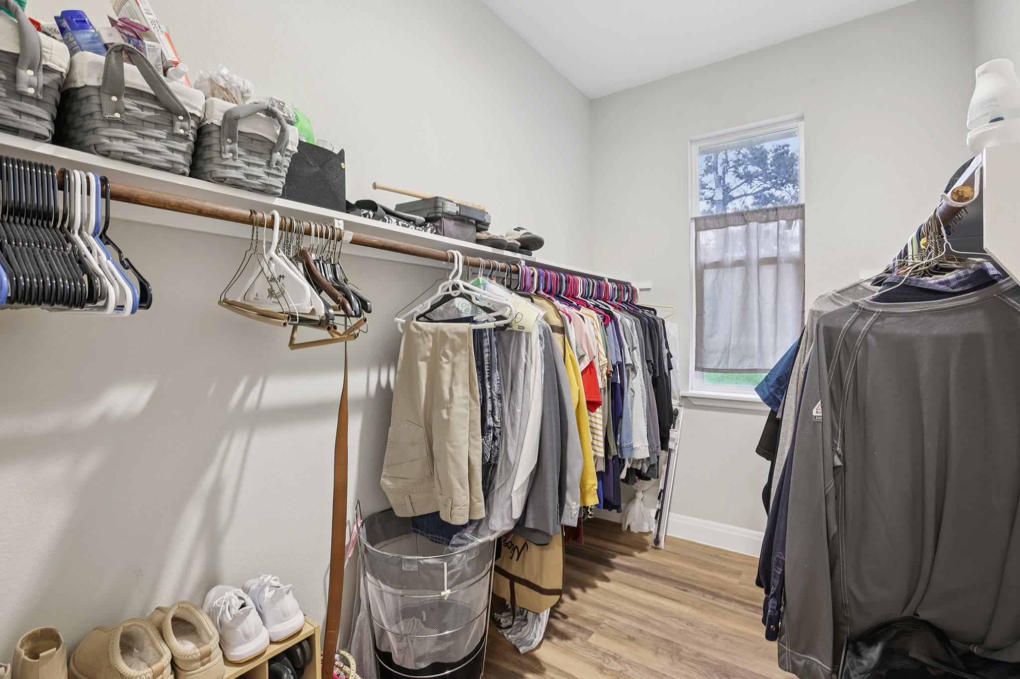 112 Twin Lakes Ln, Bastrop, TX 78602