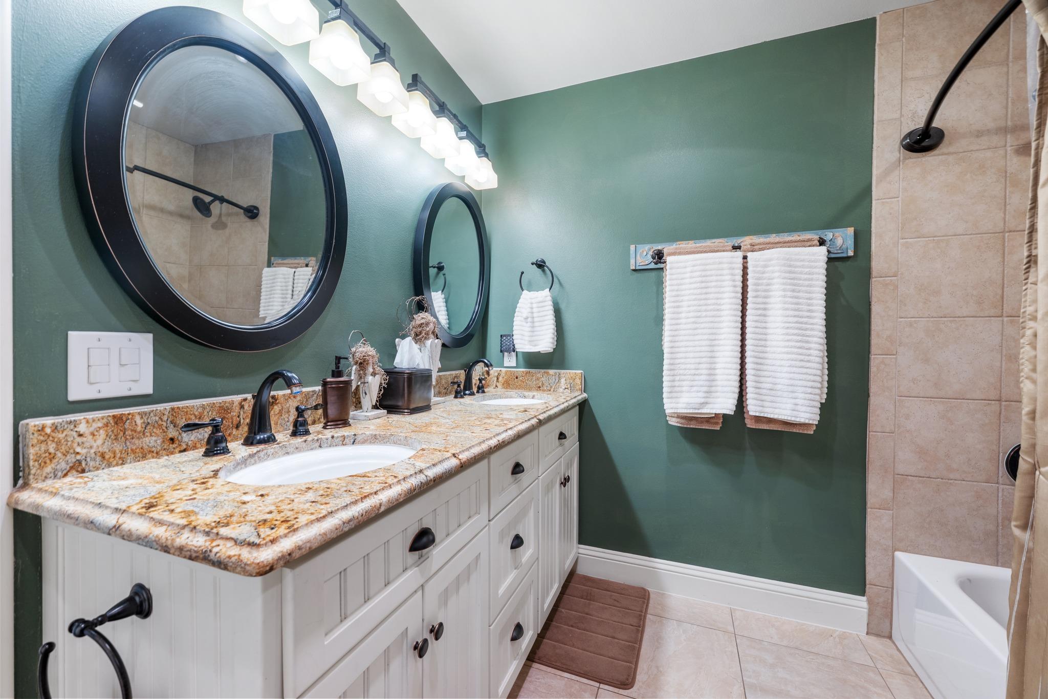 18000 Easy St, Jonestown, TX 78645