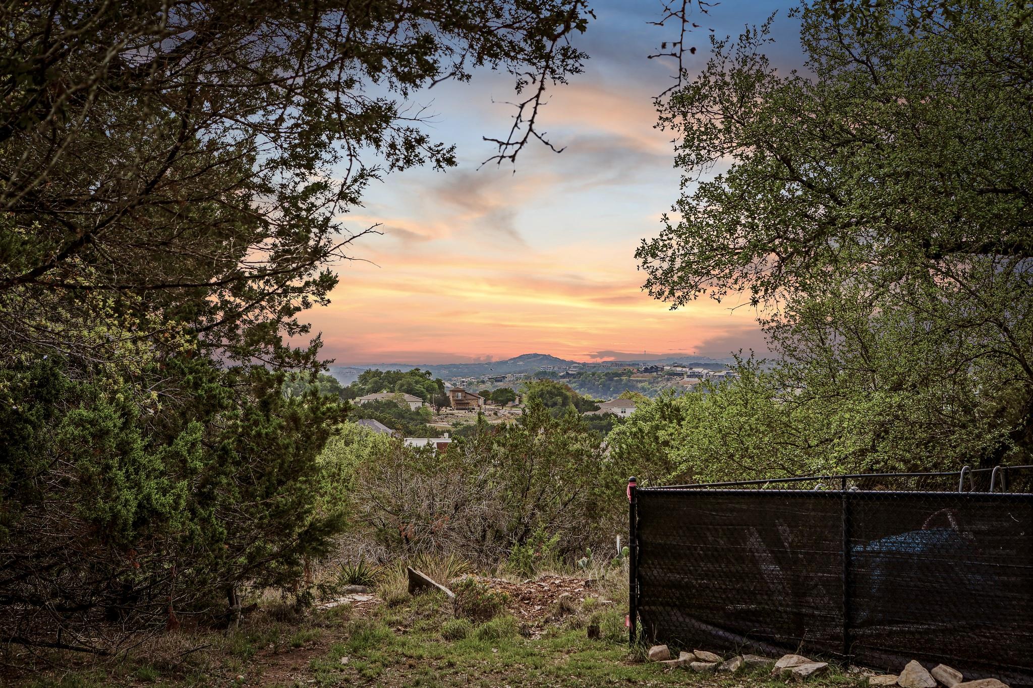 21105 Newport Cv, Lago Vista, TX 78645