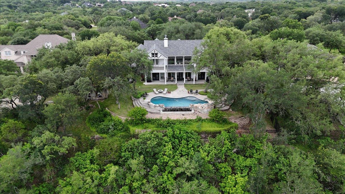 2400 Summit Ridge Dr, San Marcos, TX 78666